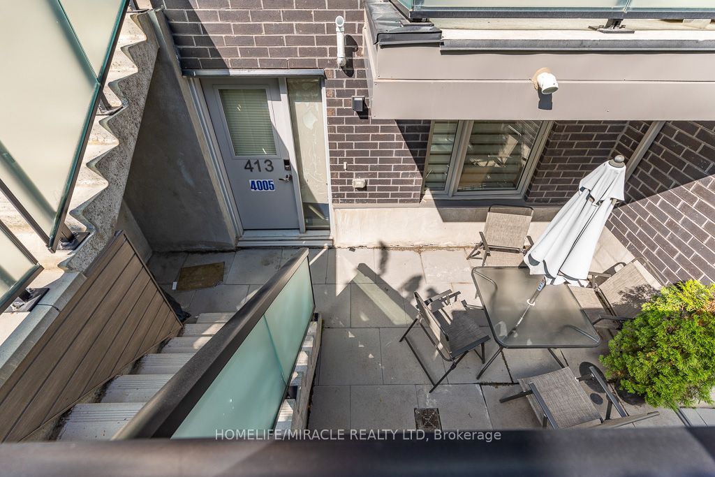 2789 Eglinton Avenue 413