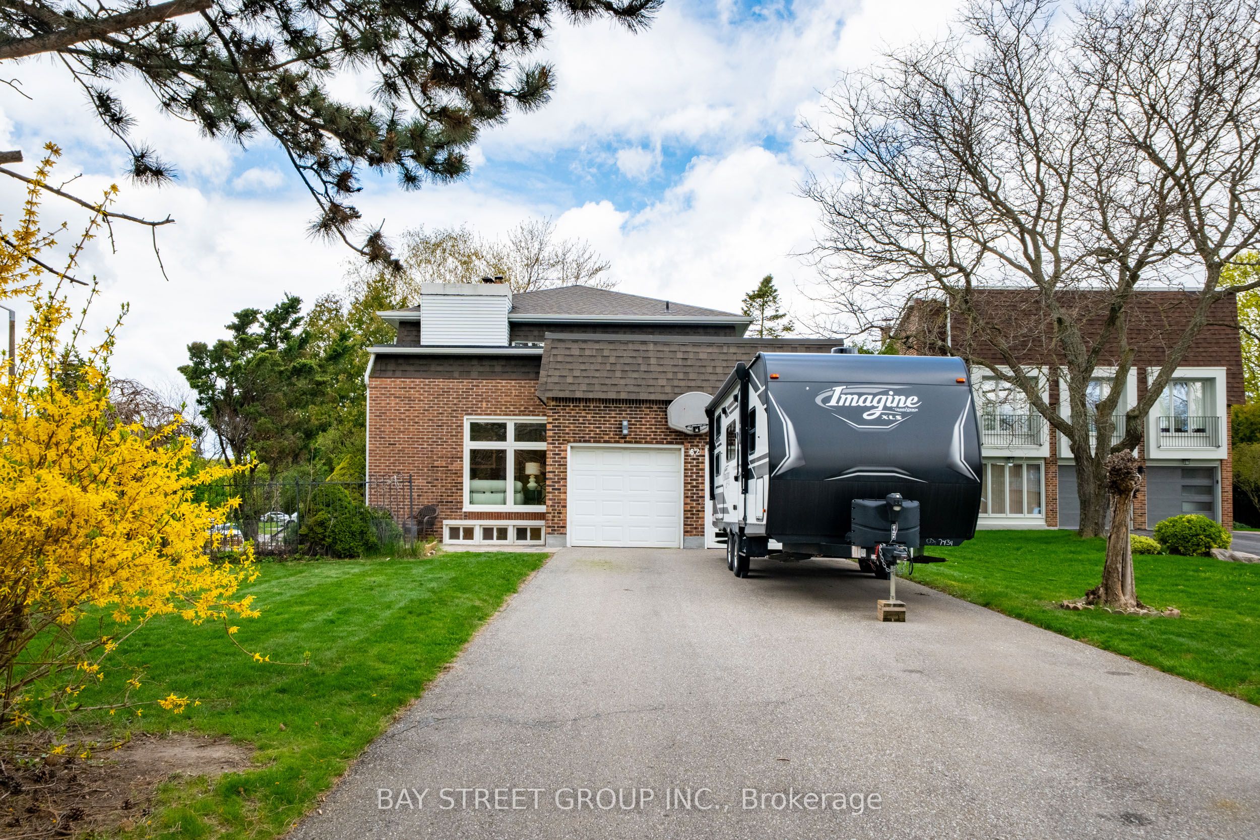 62 Captain Rolph Court