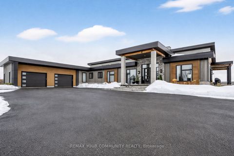 807 Ganton Road Uxbridge ON L9P 1R3