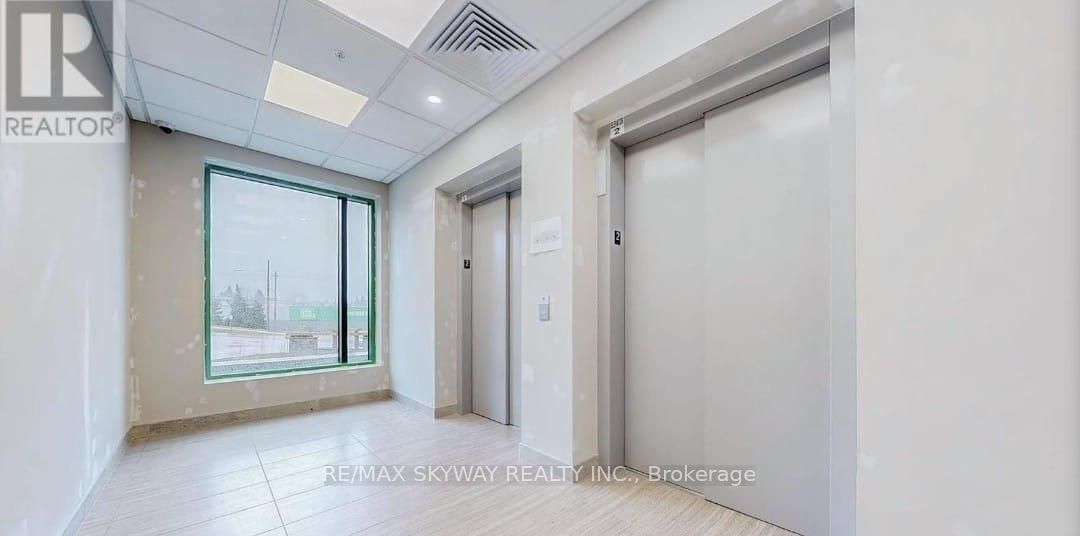 1000 Lackner Place 406