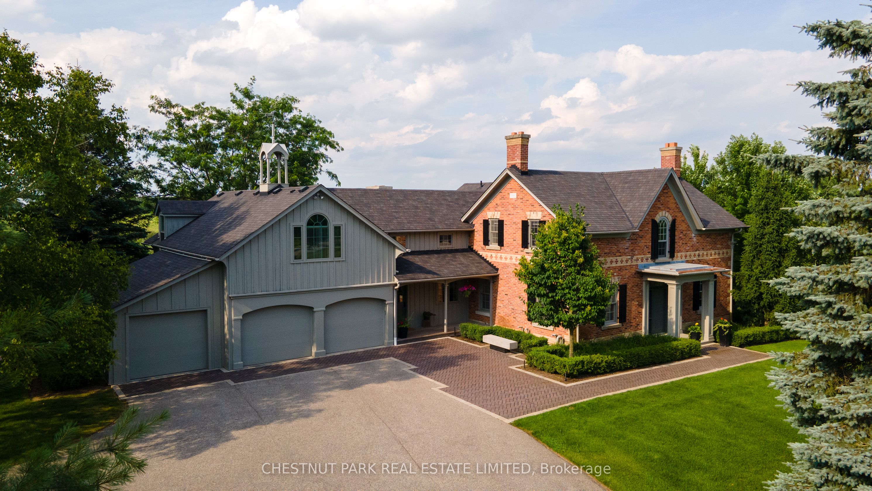 908 Vandorf Side Road