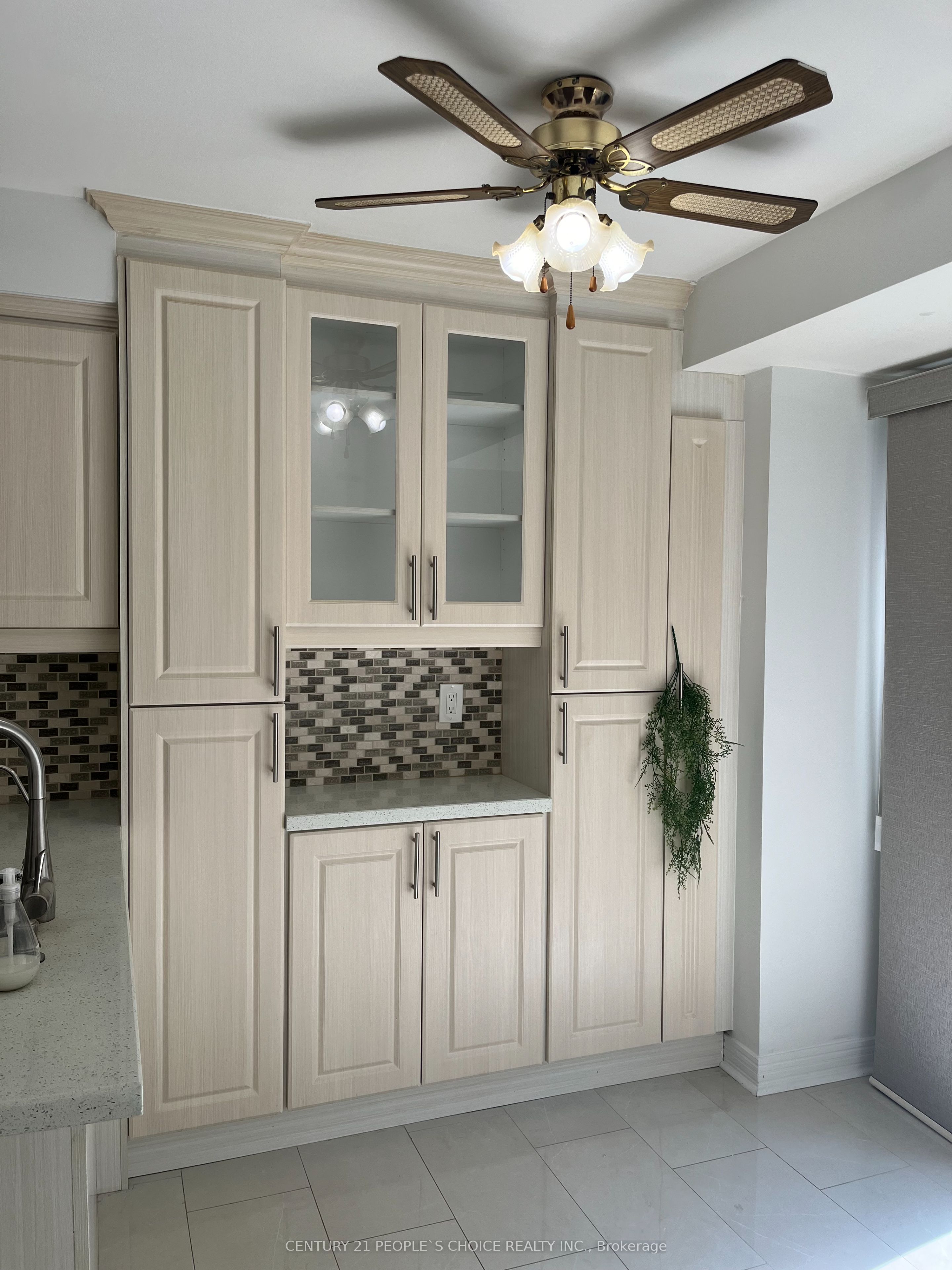 3600 Colonial Drive 50