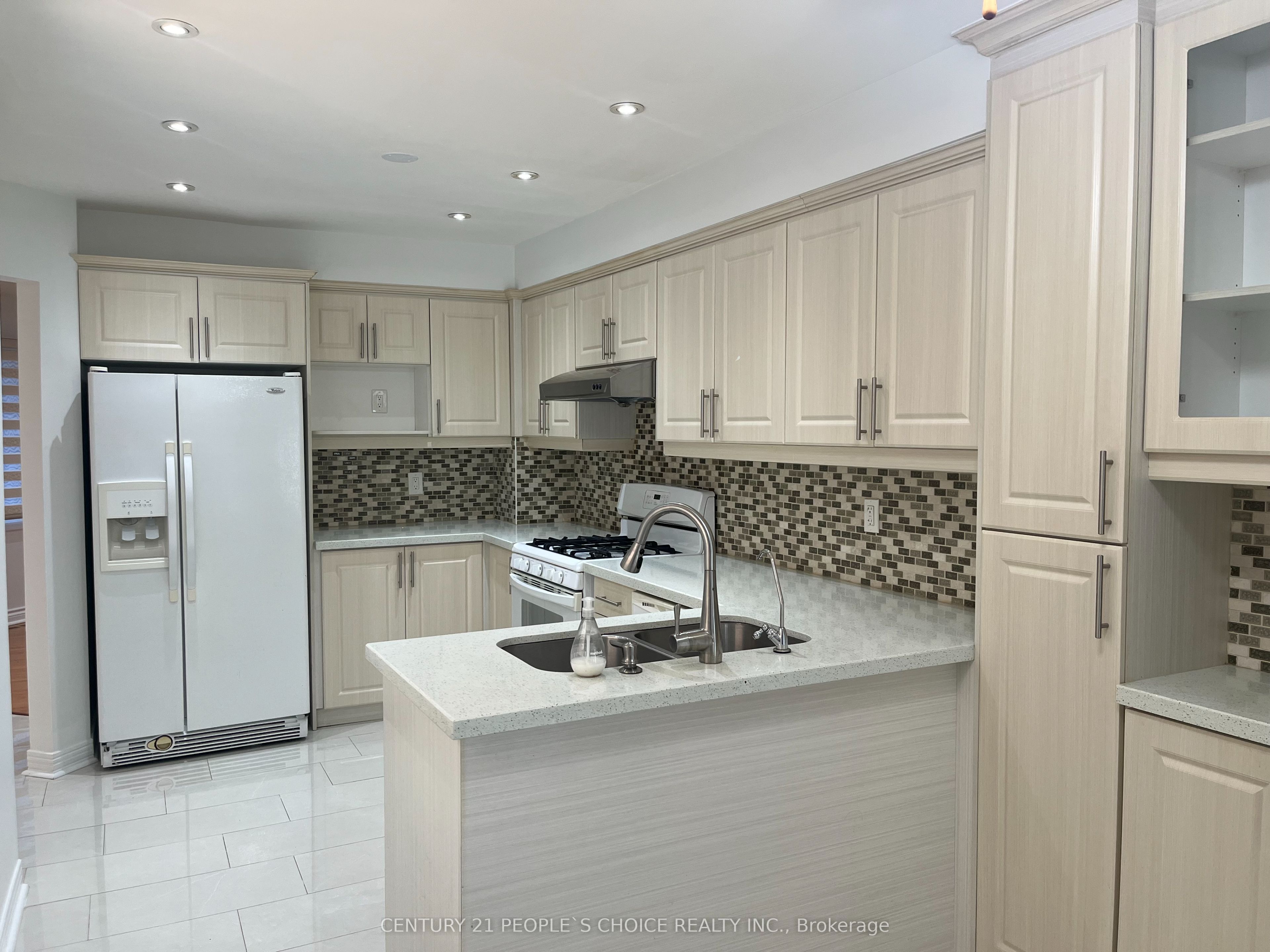 3600 Colonial Drive 50