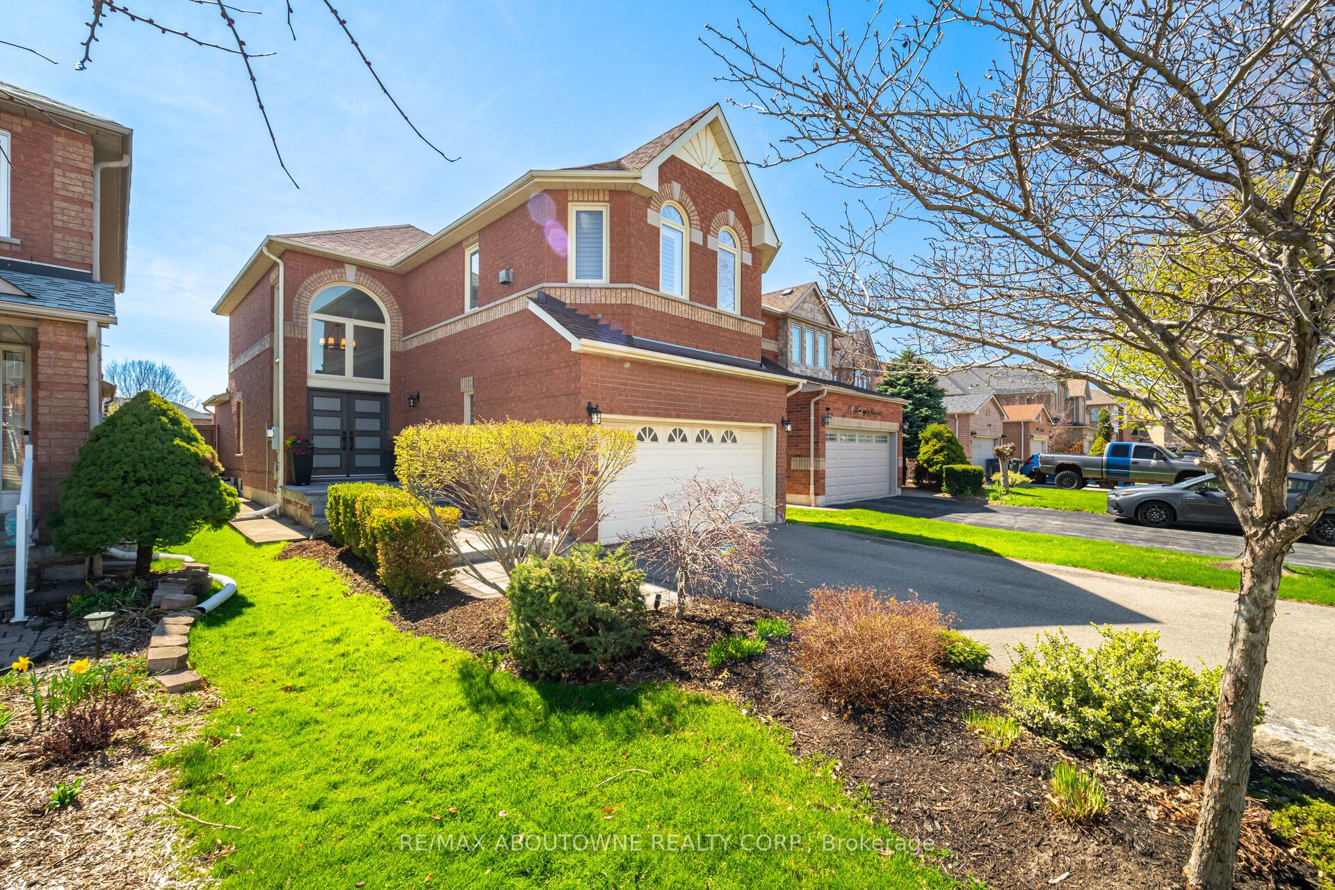 44 Banington Crescent
