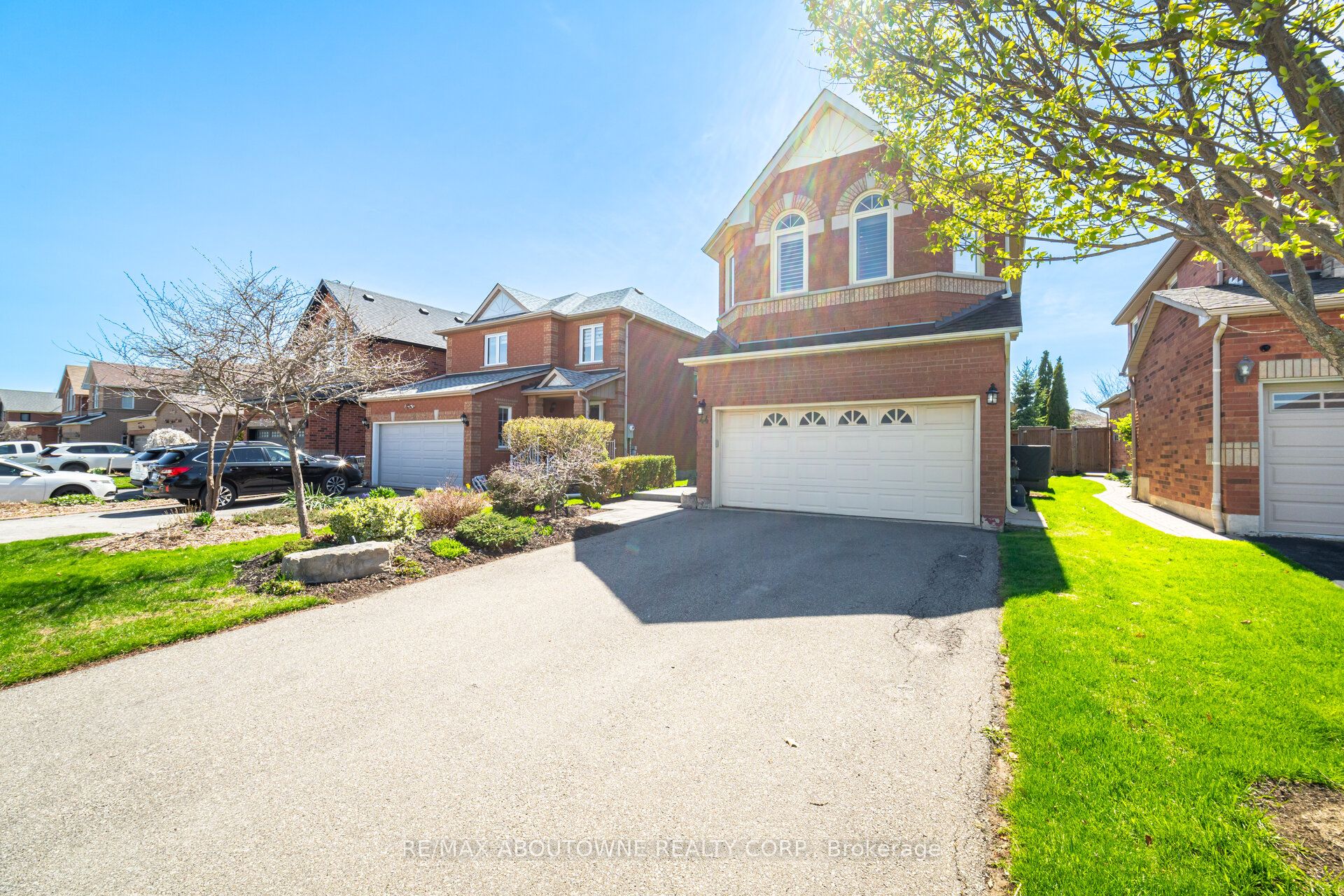 44 Banington Crescent