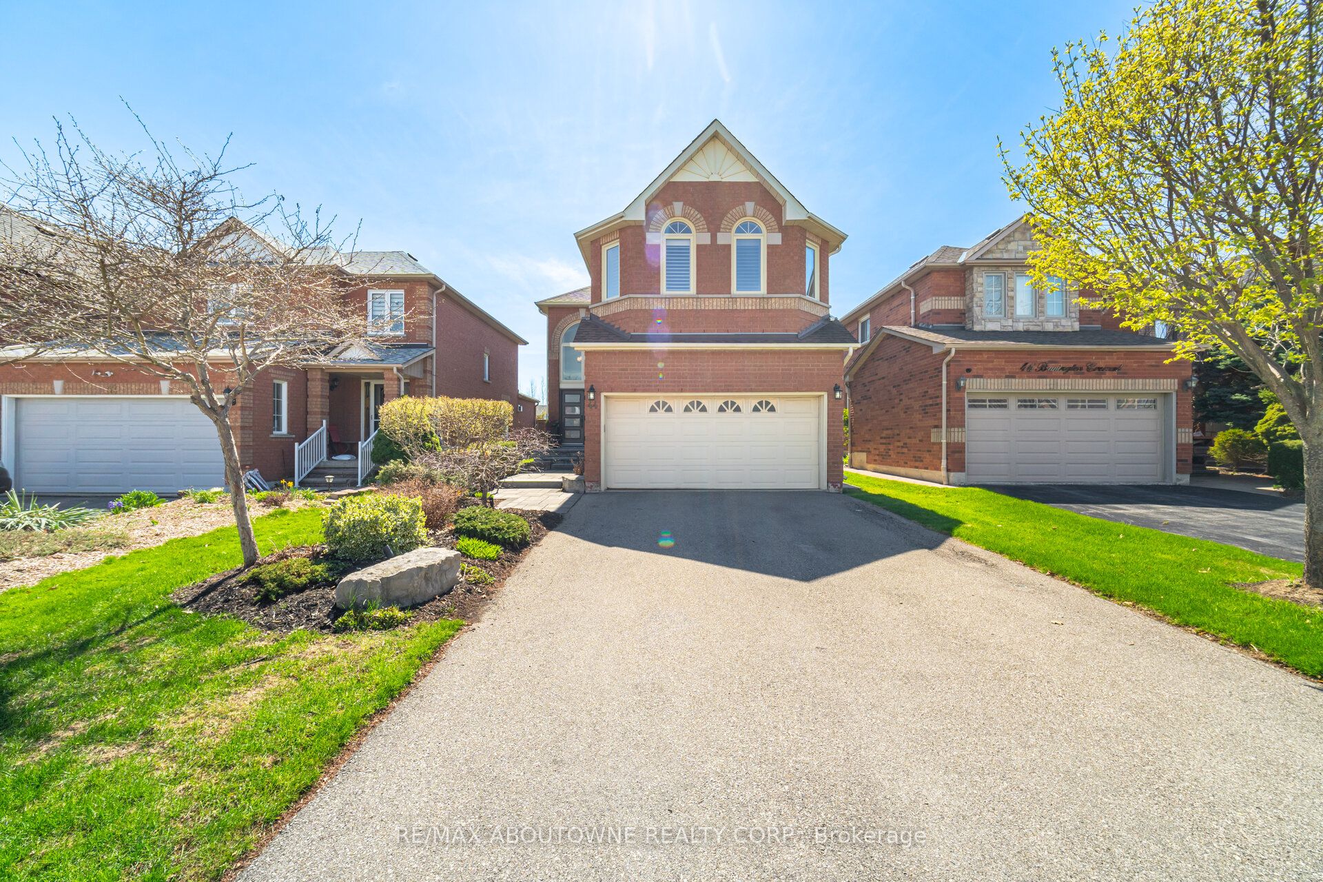 44 Banington Crescent