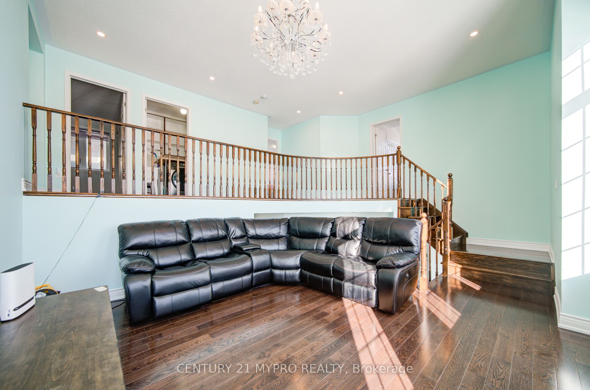 2360 Dress Circle Crescent