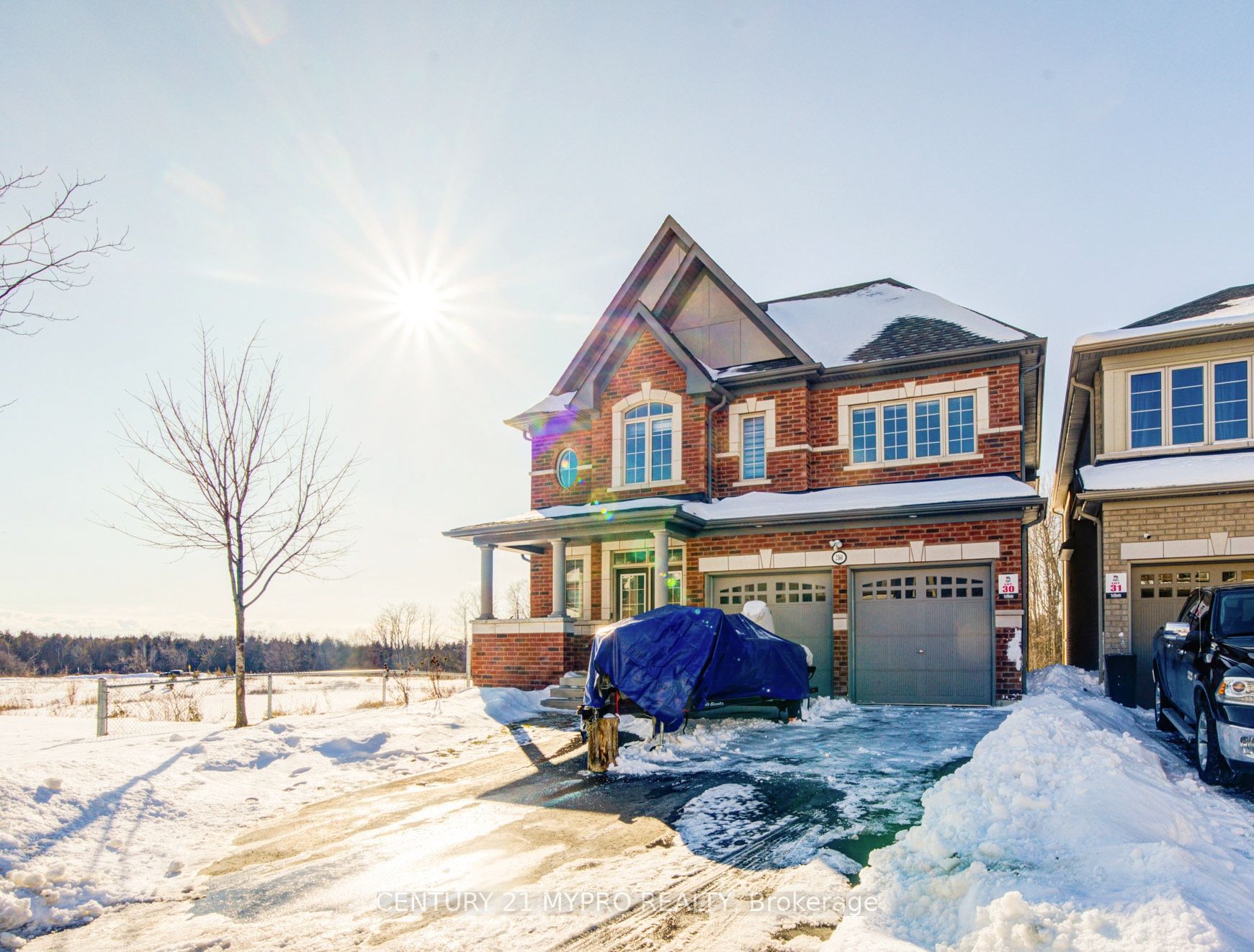 2360 Dress Circle Crescent