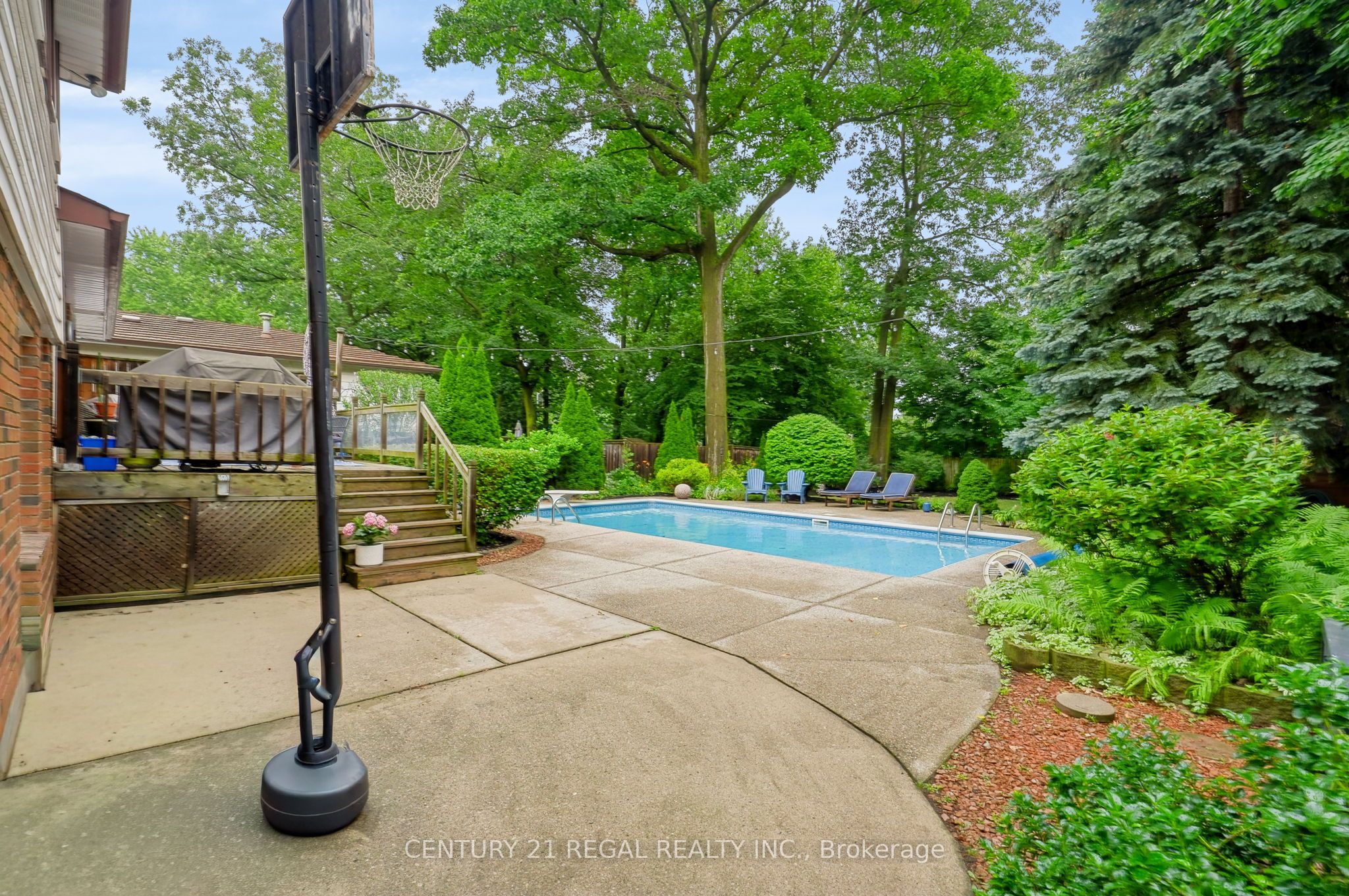 5324 Linbrook Road