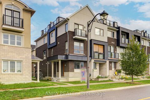 390 Arthur Bonner Avenue Markham ON L6B 1N1