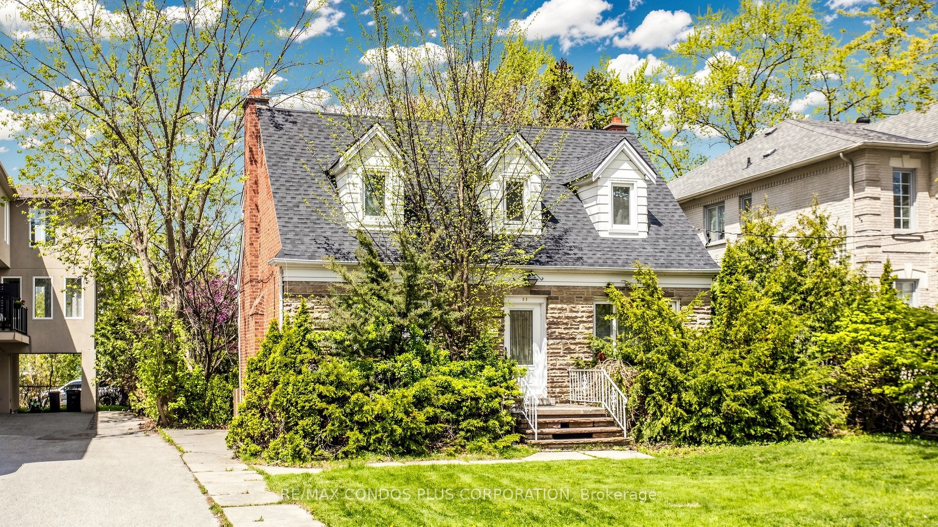 78 Spring Garden Avenue
