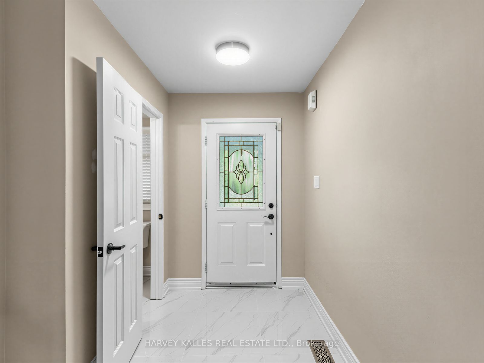 40 Blackthorn Drive