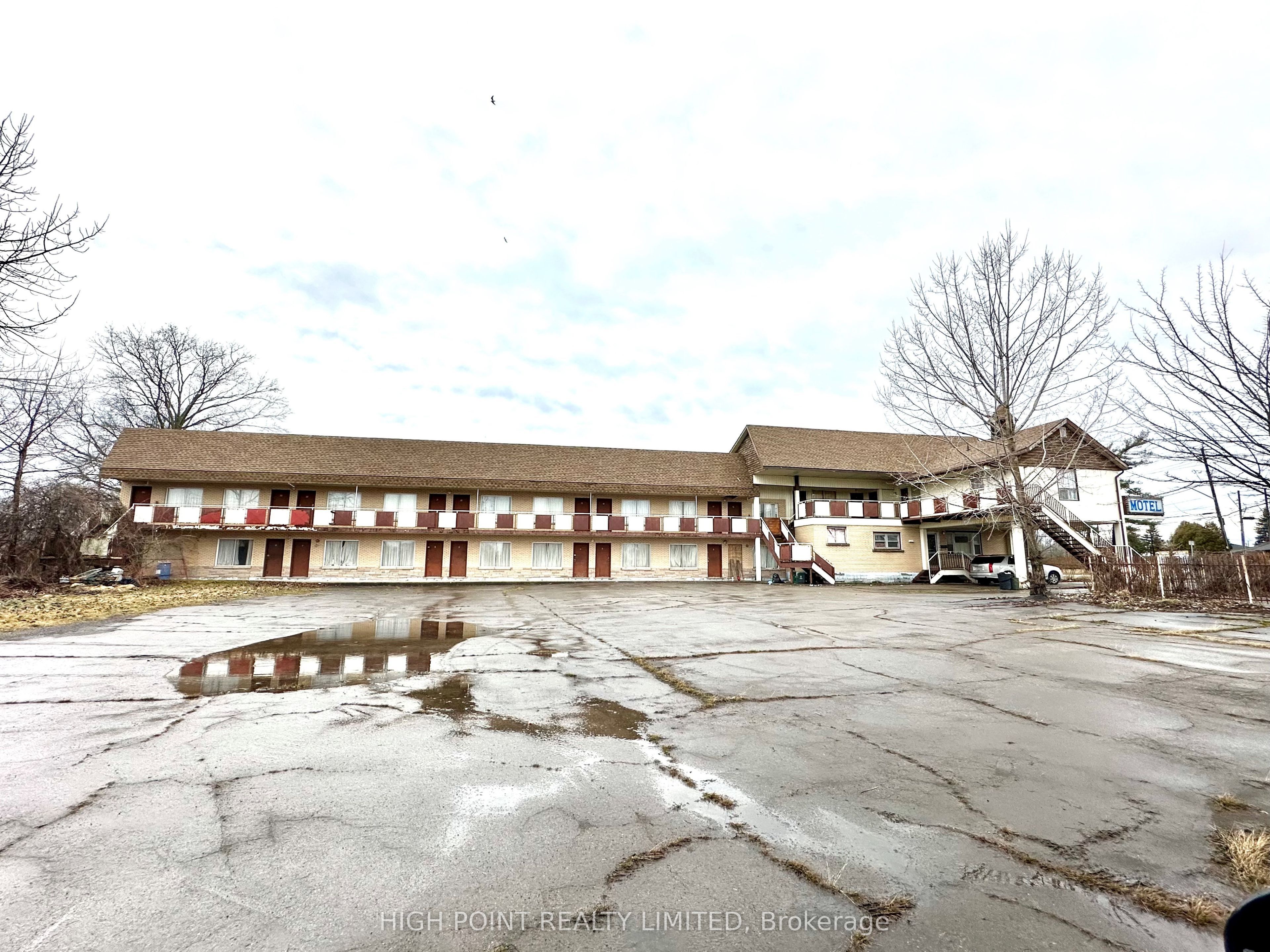5544 Mcleod Road
