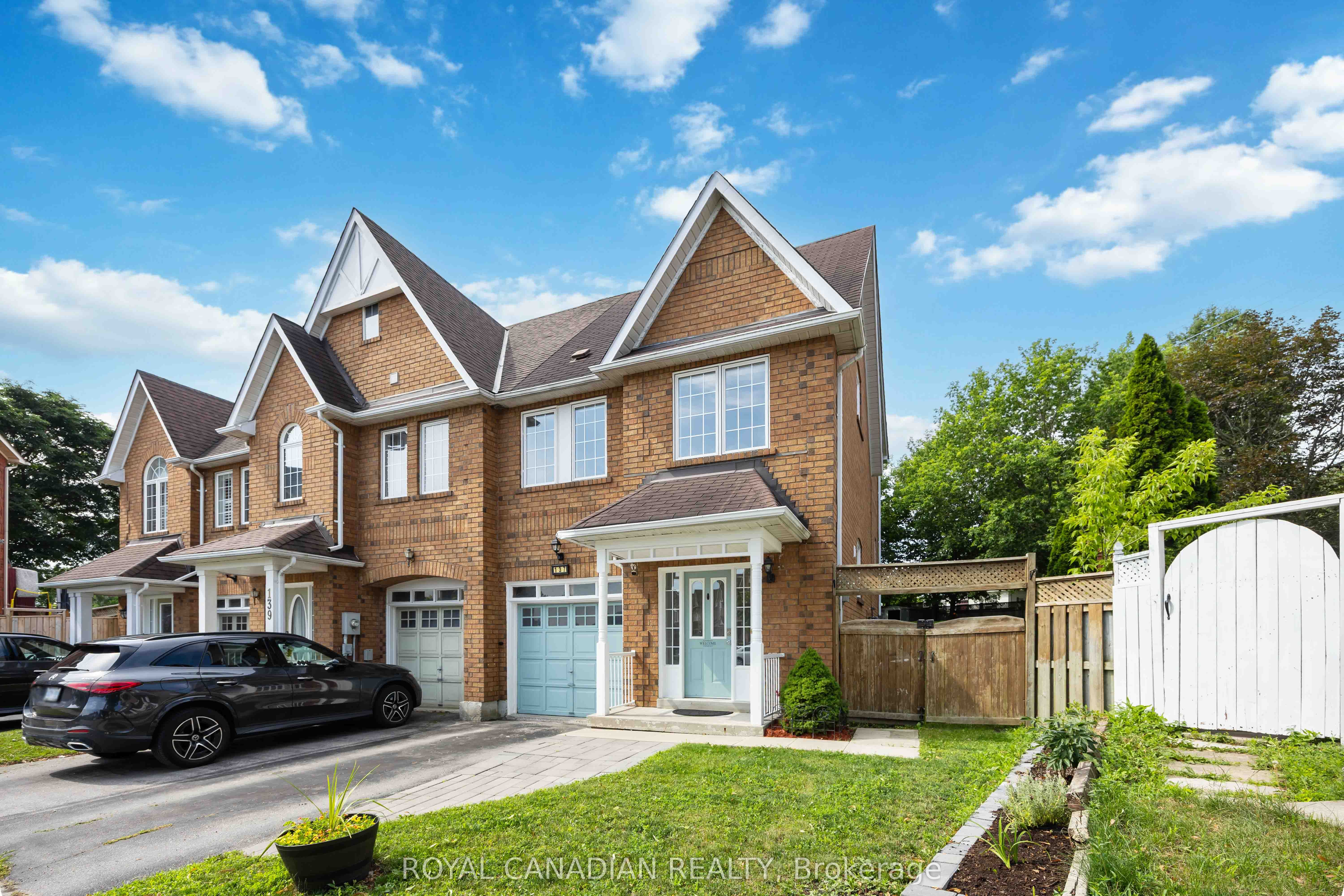 137 Stokely Crescent
