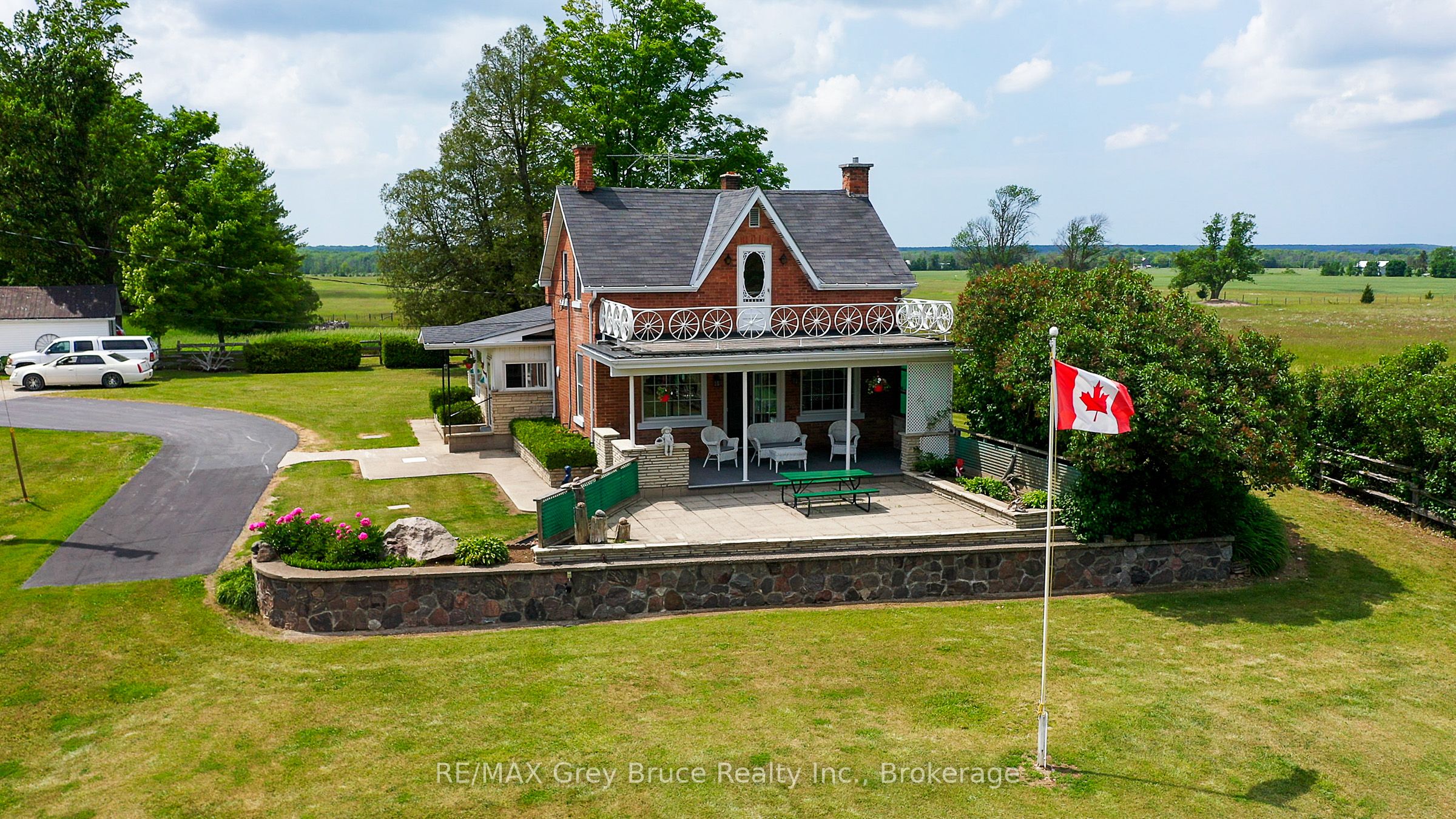 319144 Grey Road 1 N/A