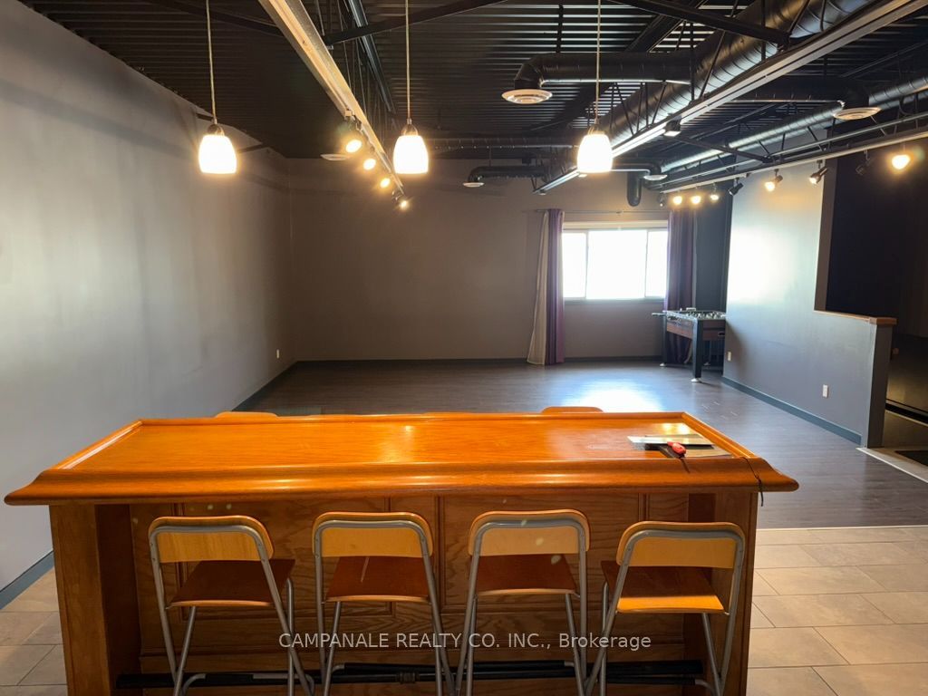 5470 Canotek Road 34