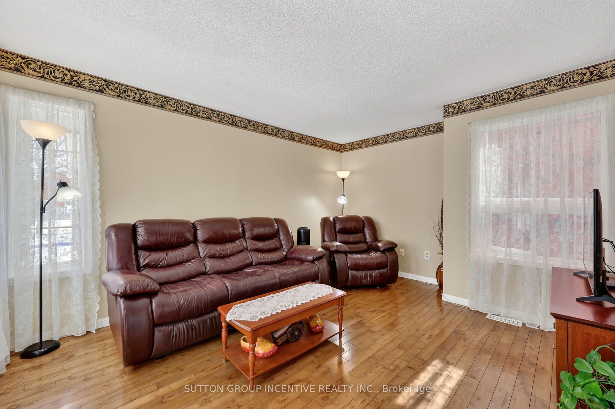 41 Herrema Boulevard