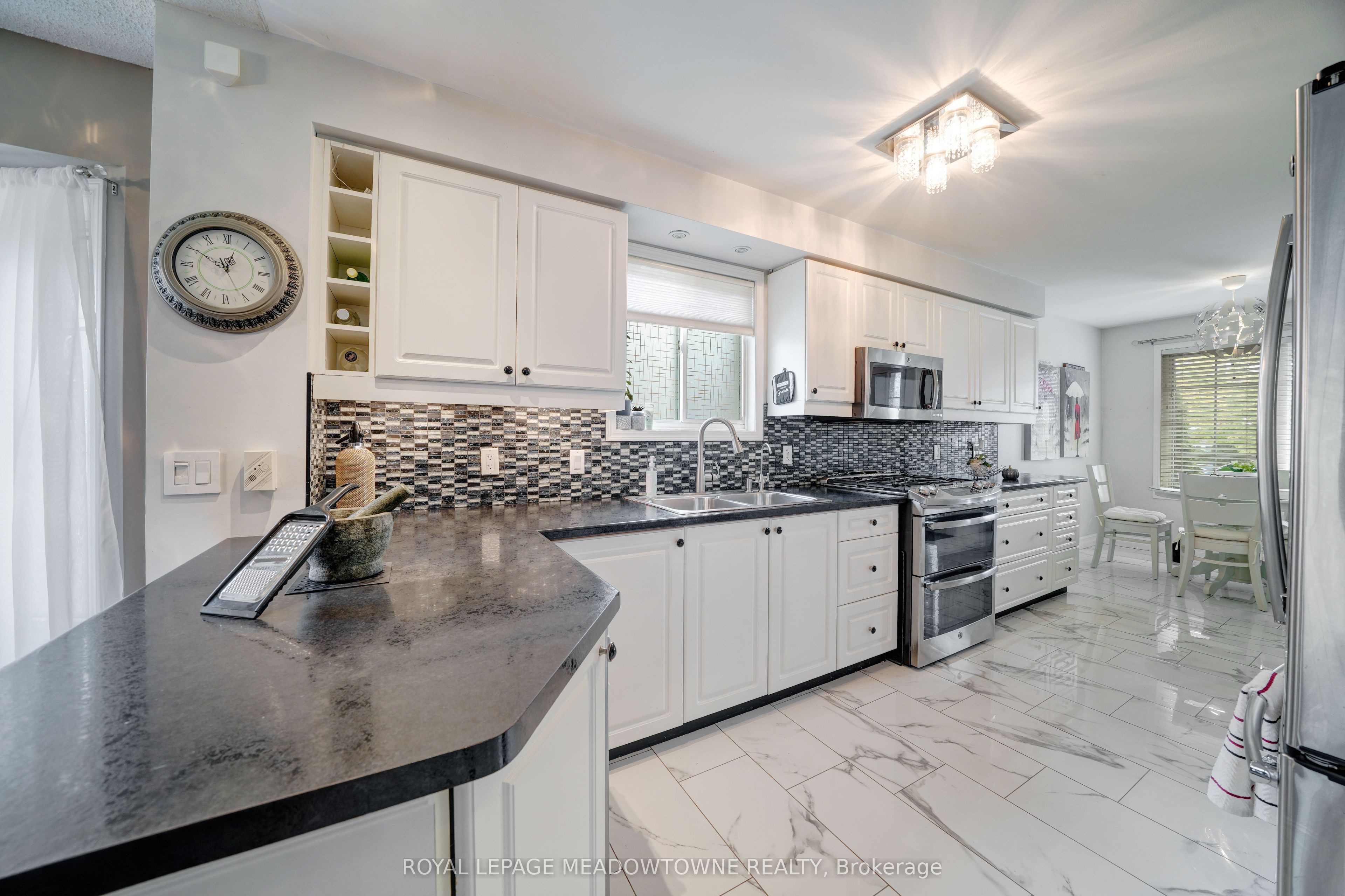 494 Flagstone Court
