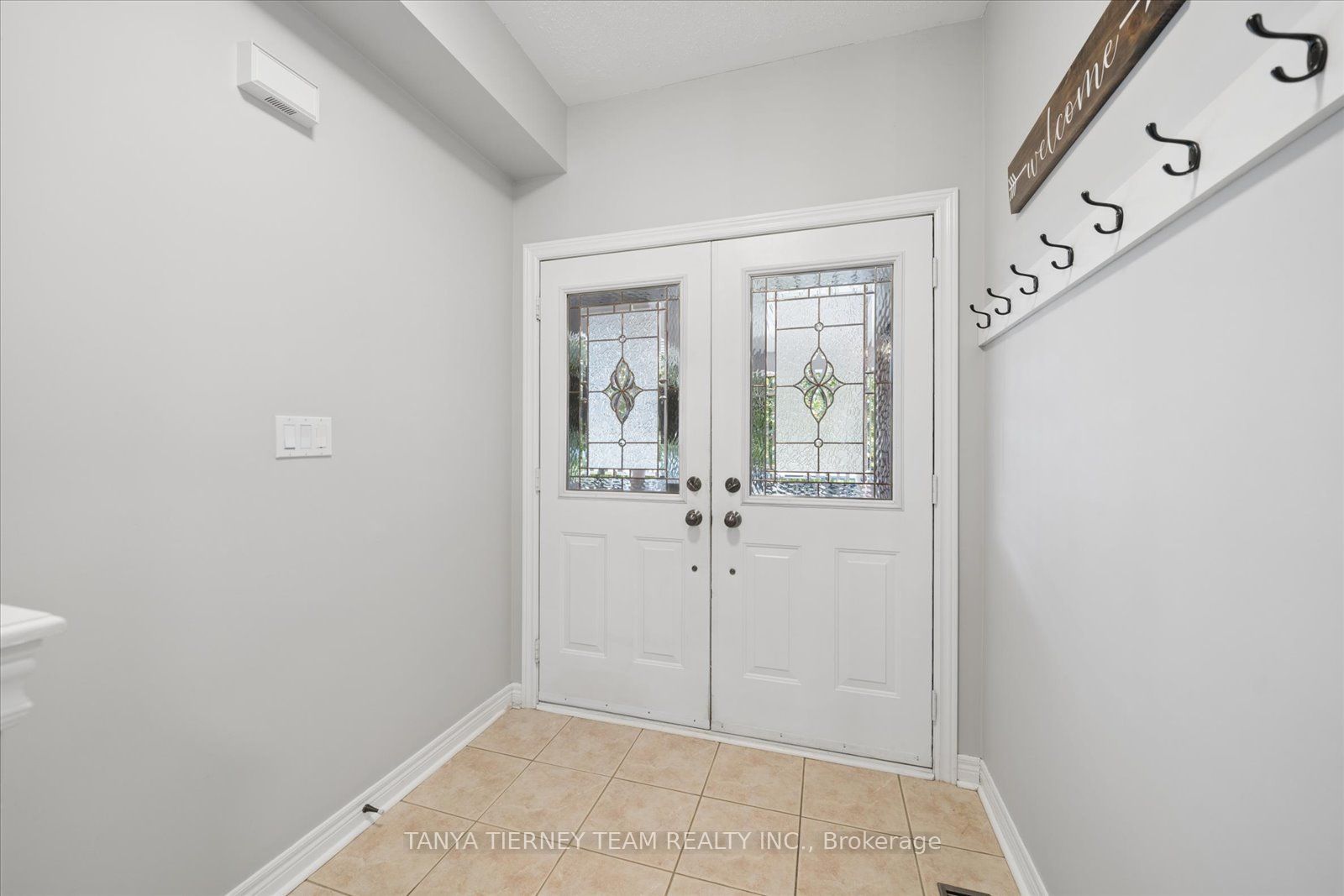 16 Corianne Avenue
