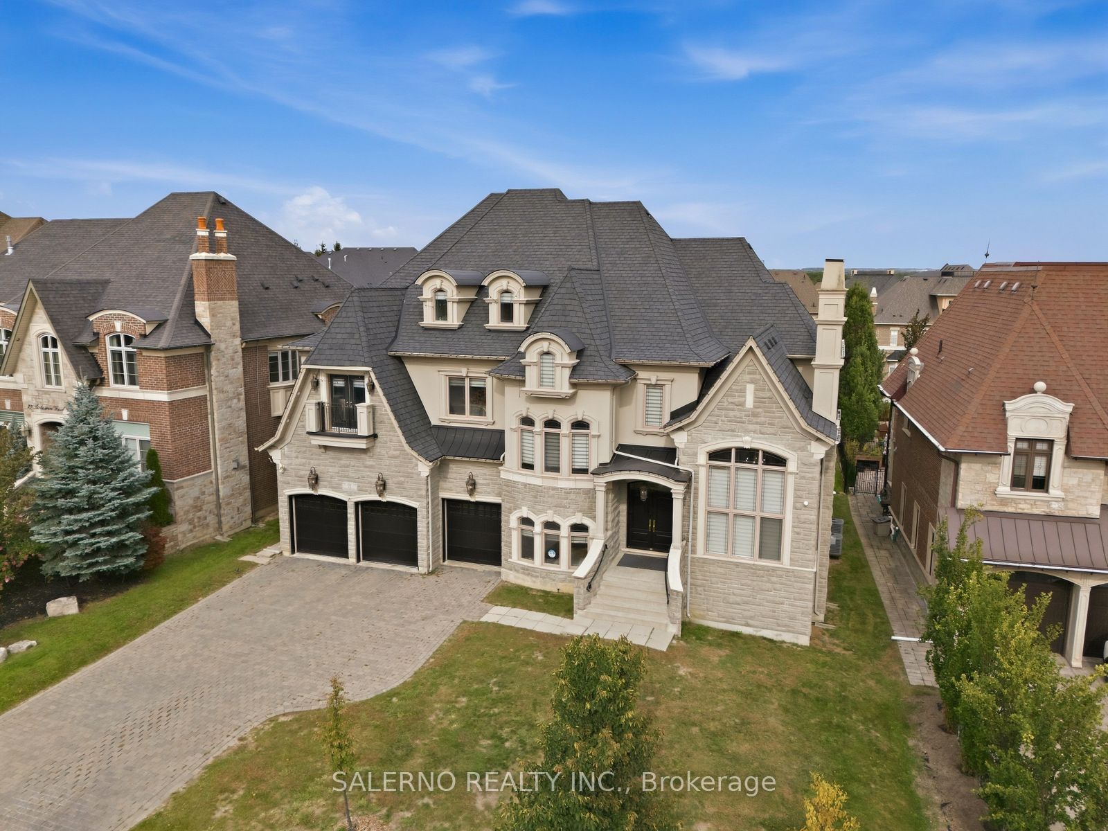 21 Autumn Wind Court