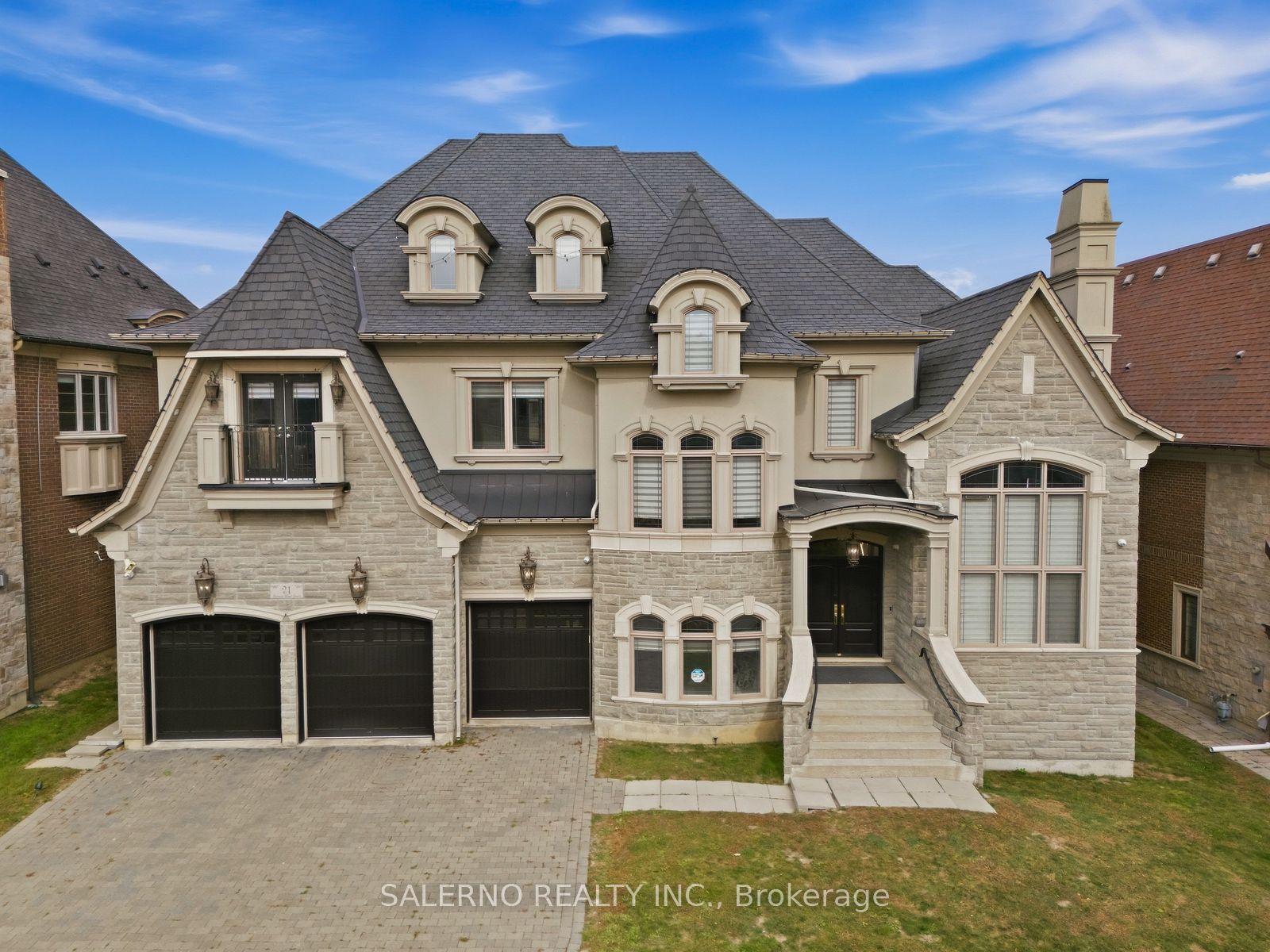 21 Autumn Wind Court