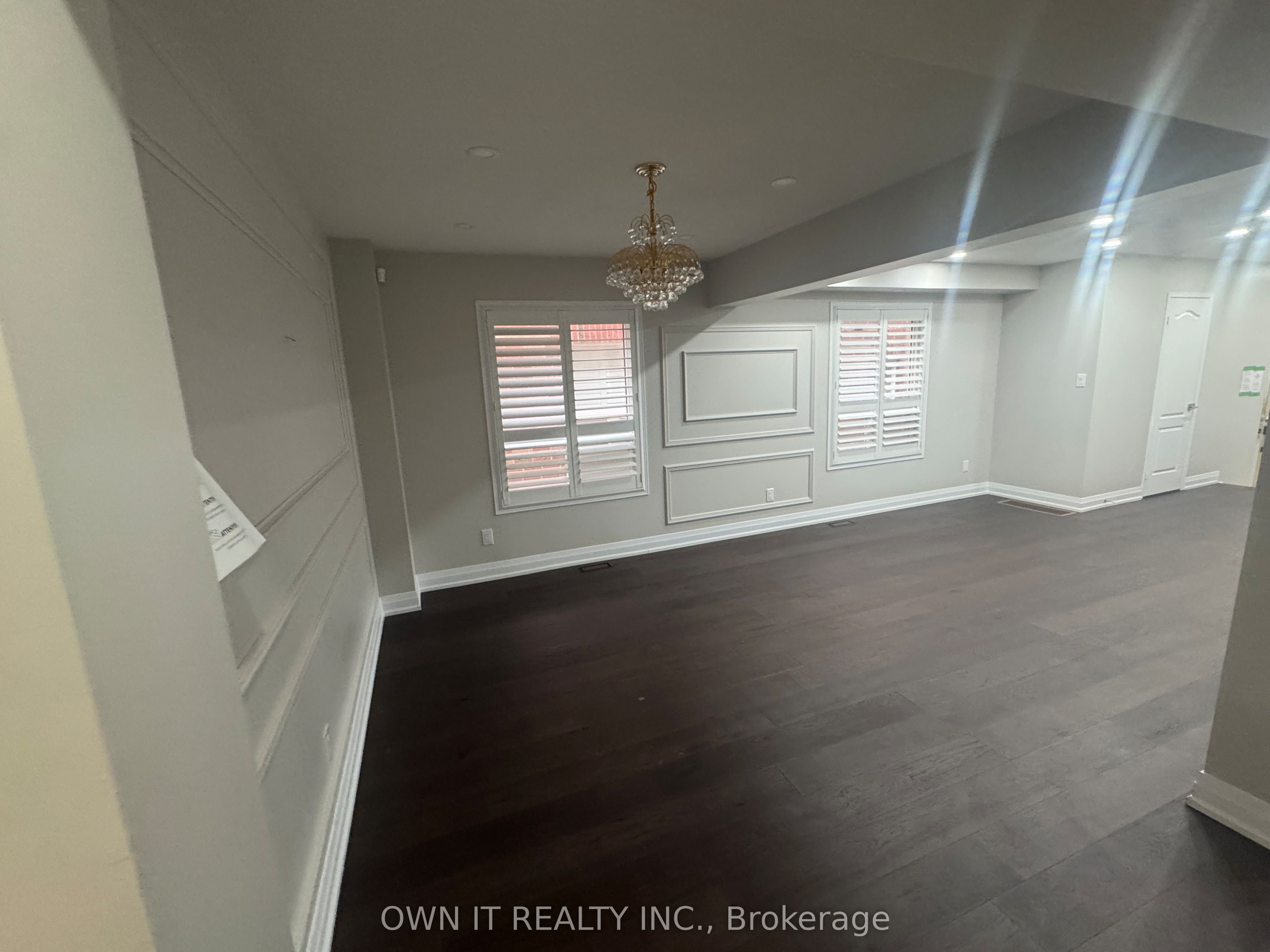 3035 Mission Hill Drive