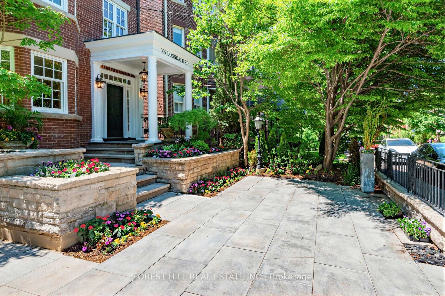 309 Lonsdale Road