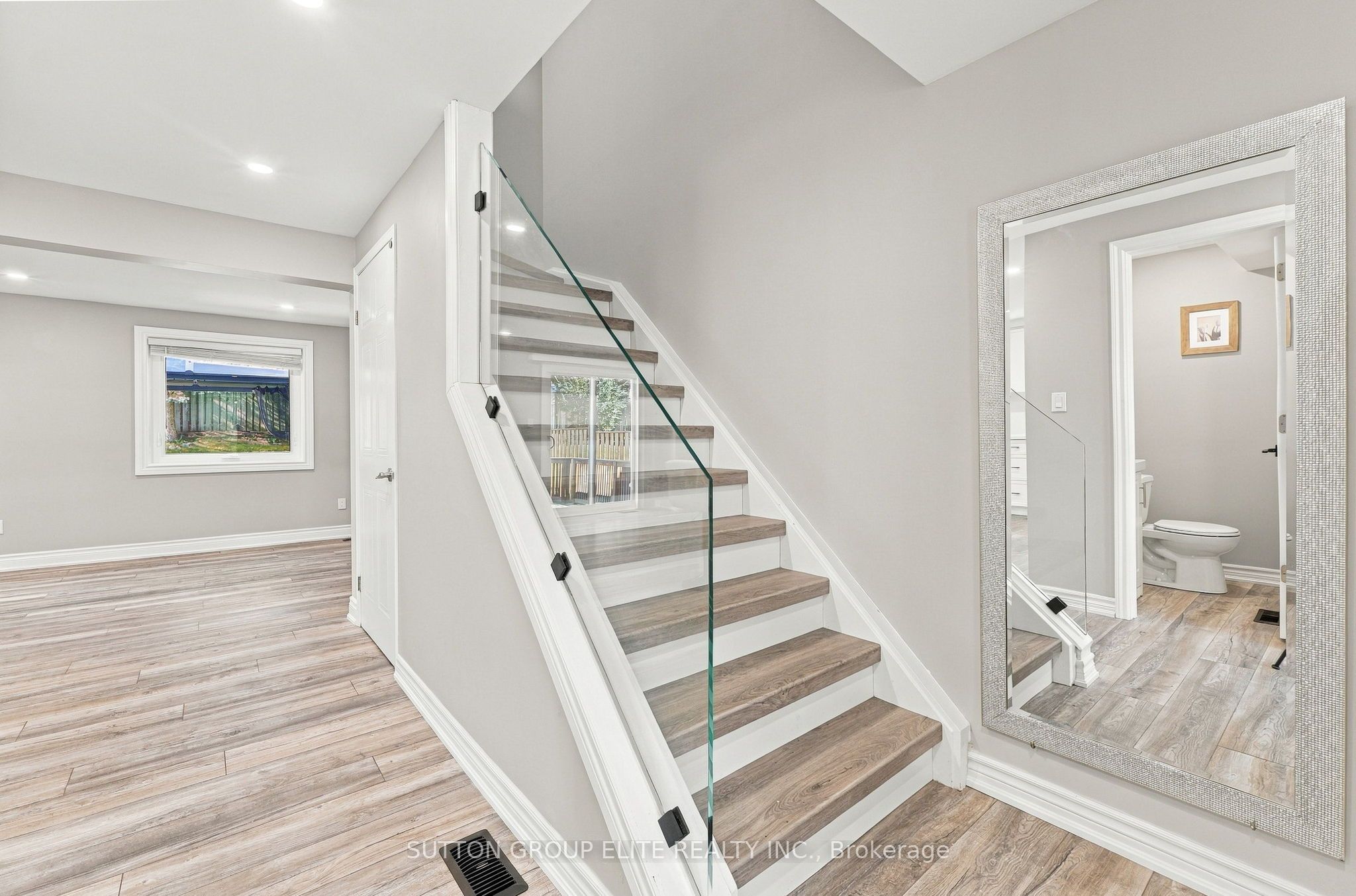 446 Misty Crescent