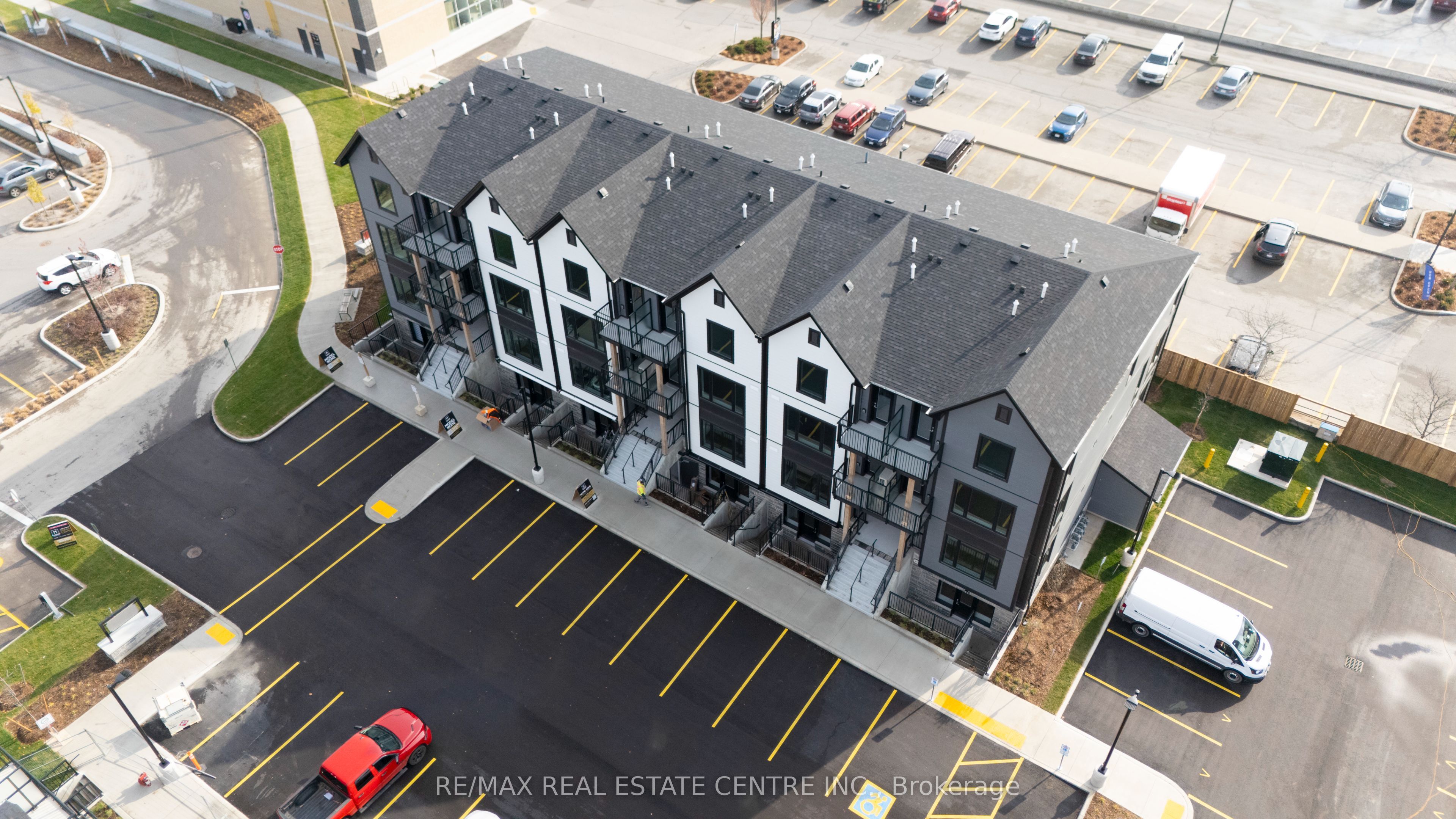 708 Woolwich Street 117