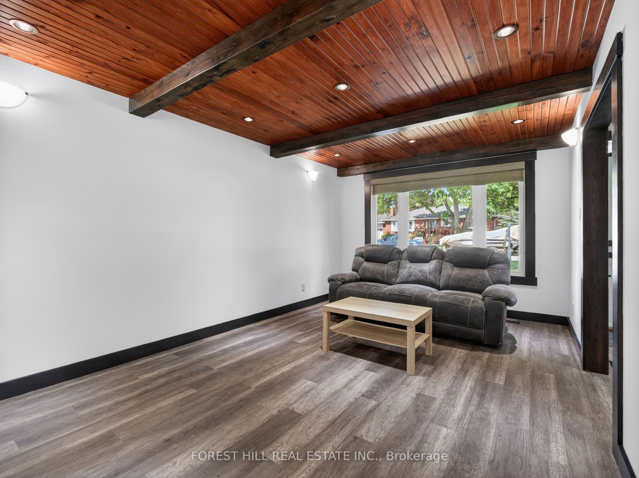 35 Townsend Avenue