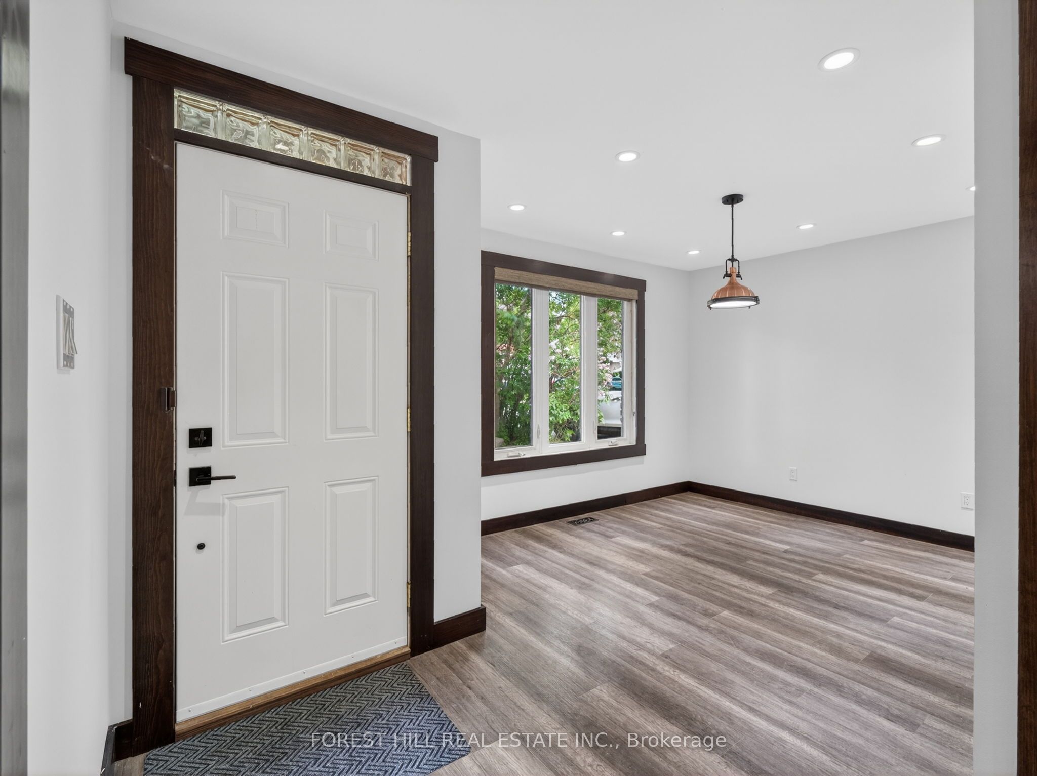 35 Townsend Avenue