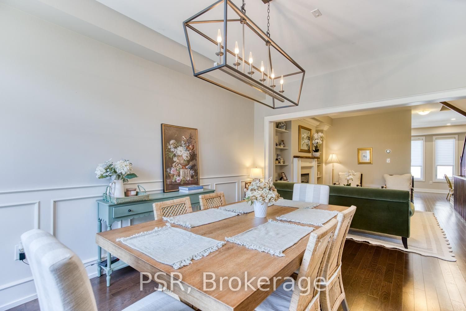608 Mermaid Crescent