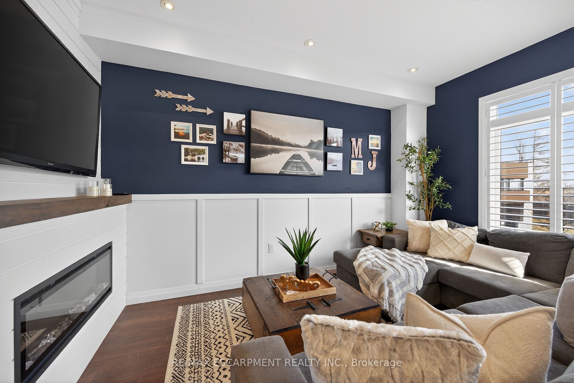 35 Midhurst Heights 33