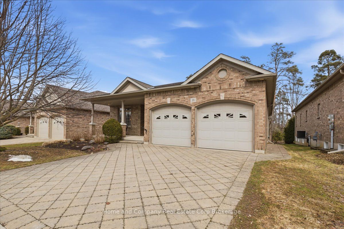 28 North Pointe Drive