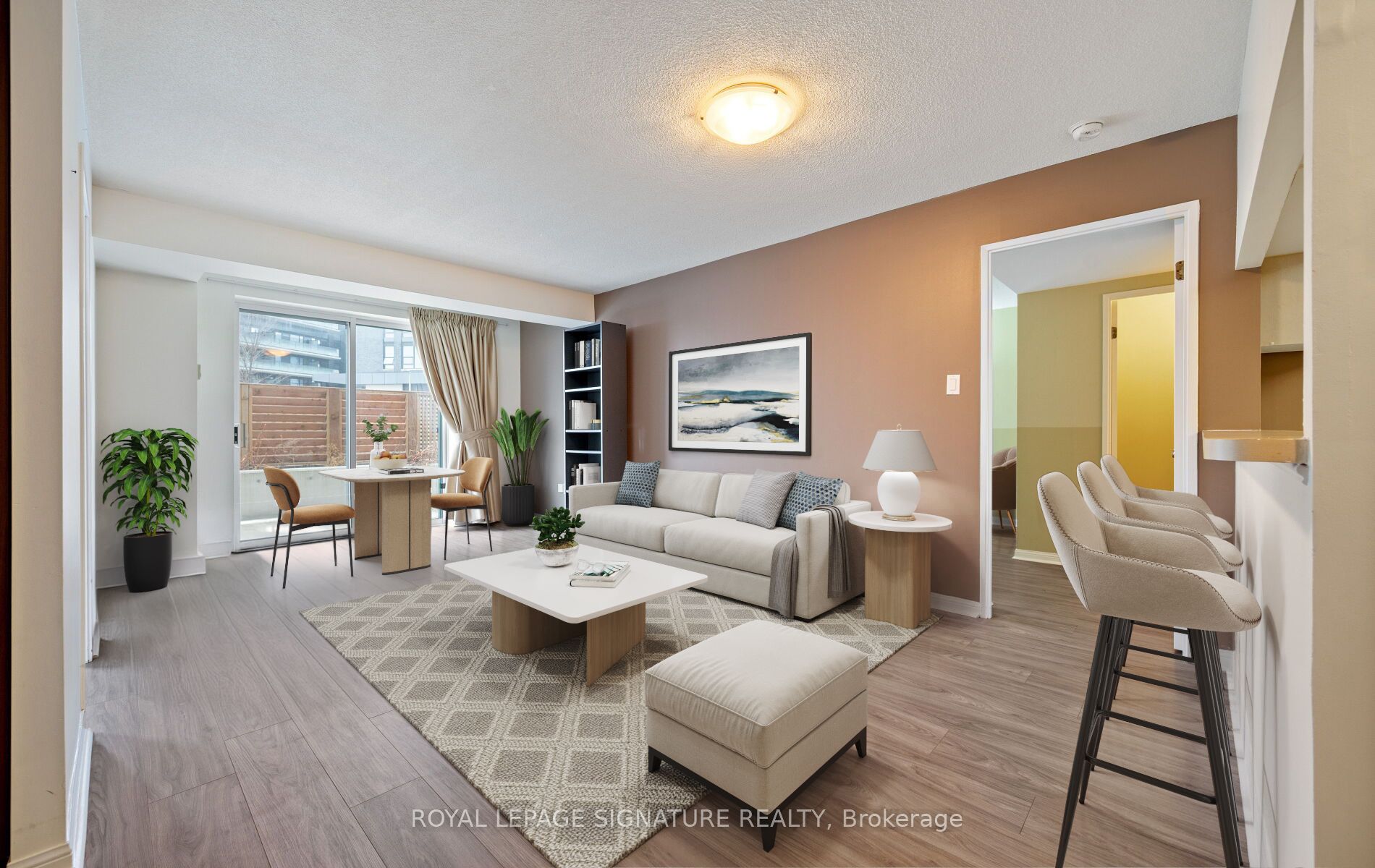 101 Subway Crescent 102