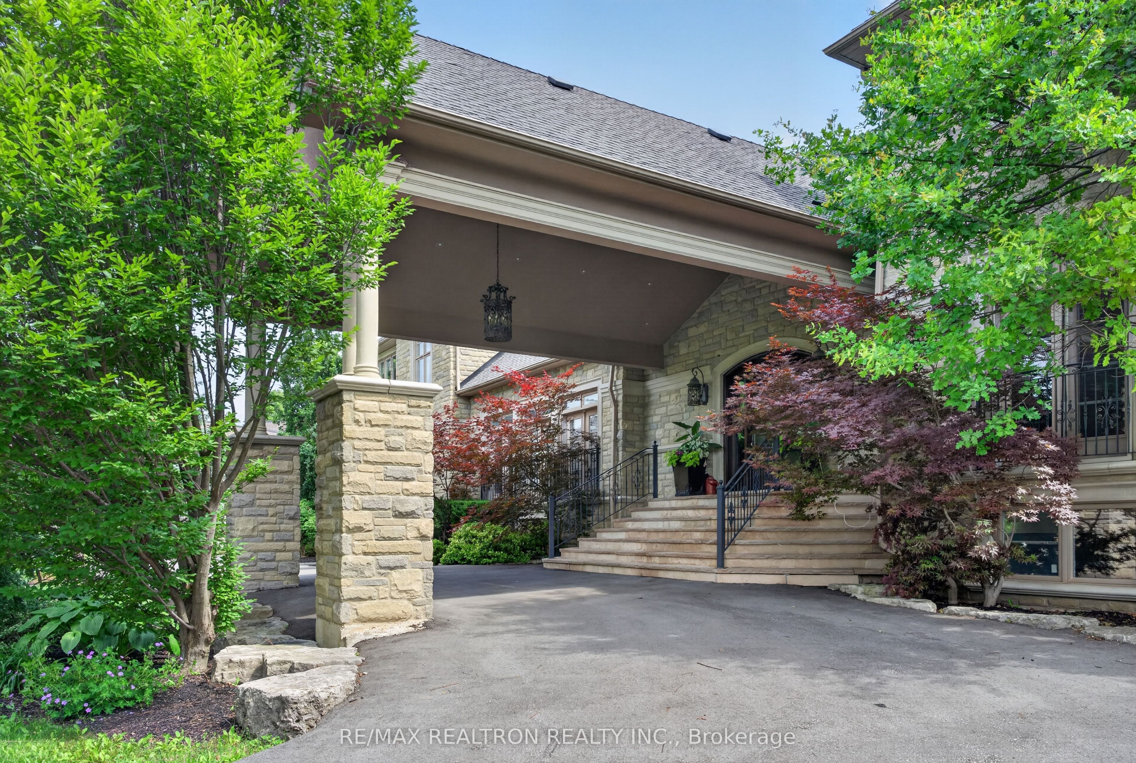 11 Saul Court