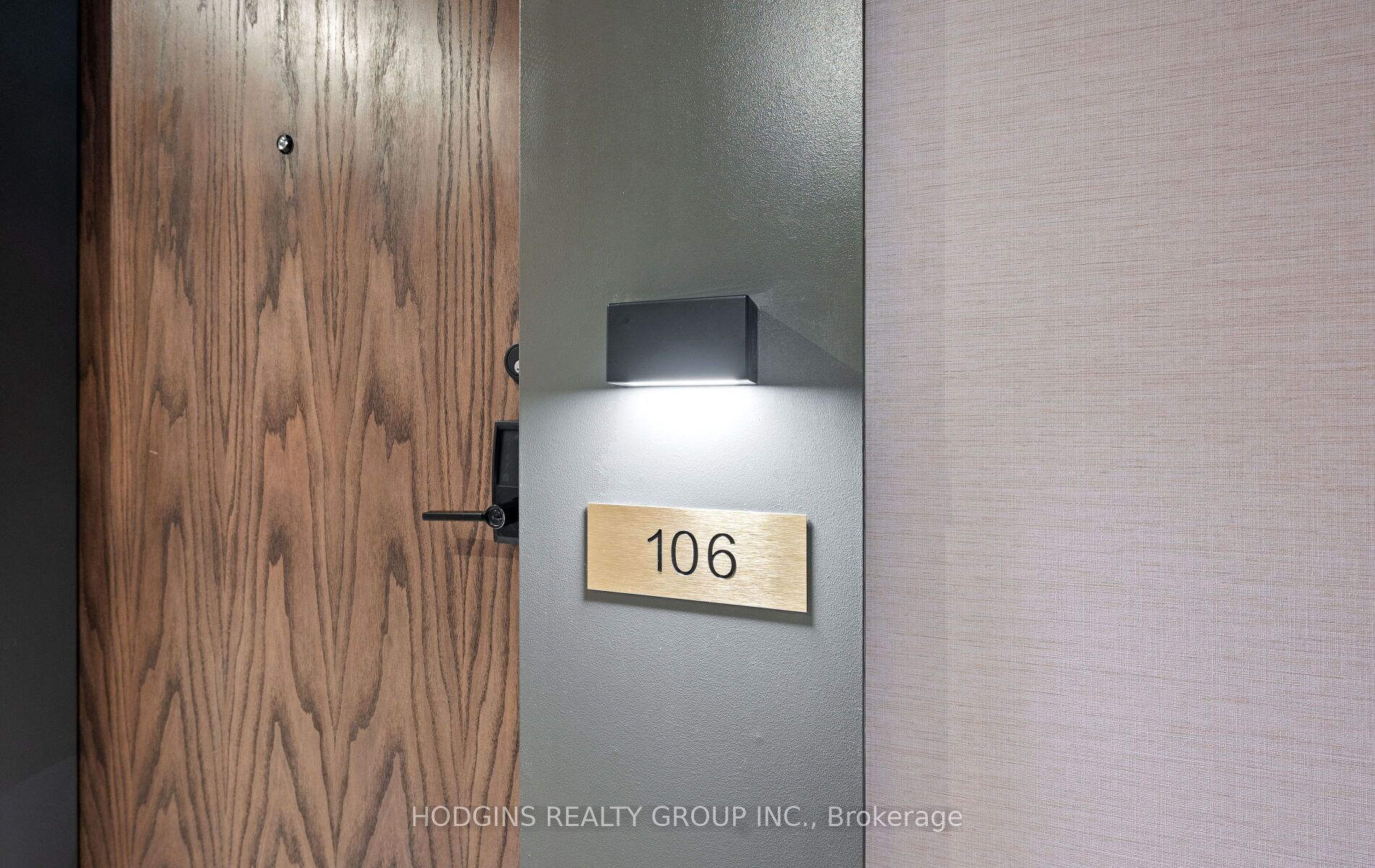 1035 Southdown Road 106