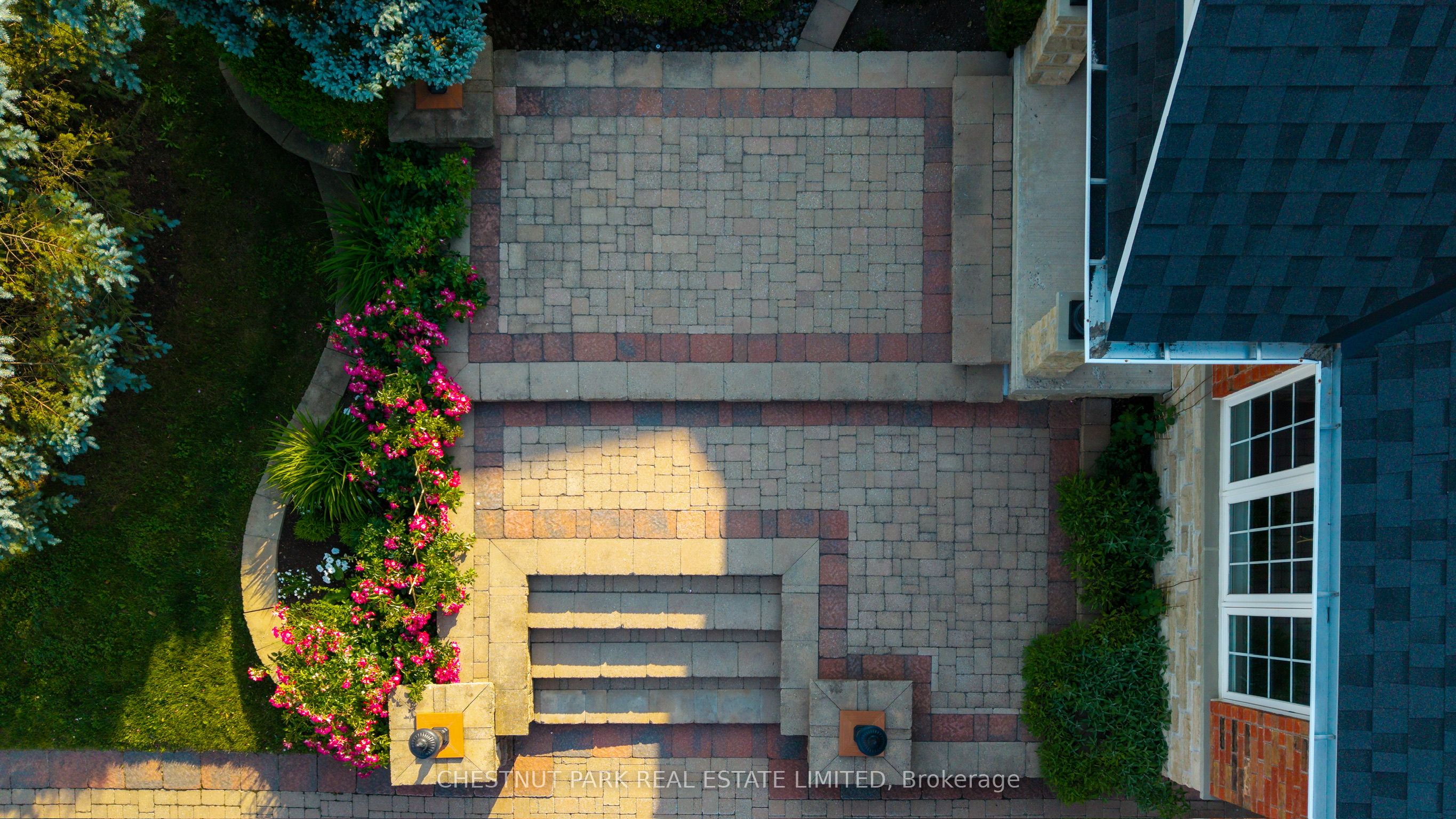 8 Cyril Richardson Court