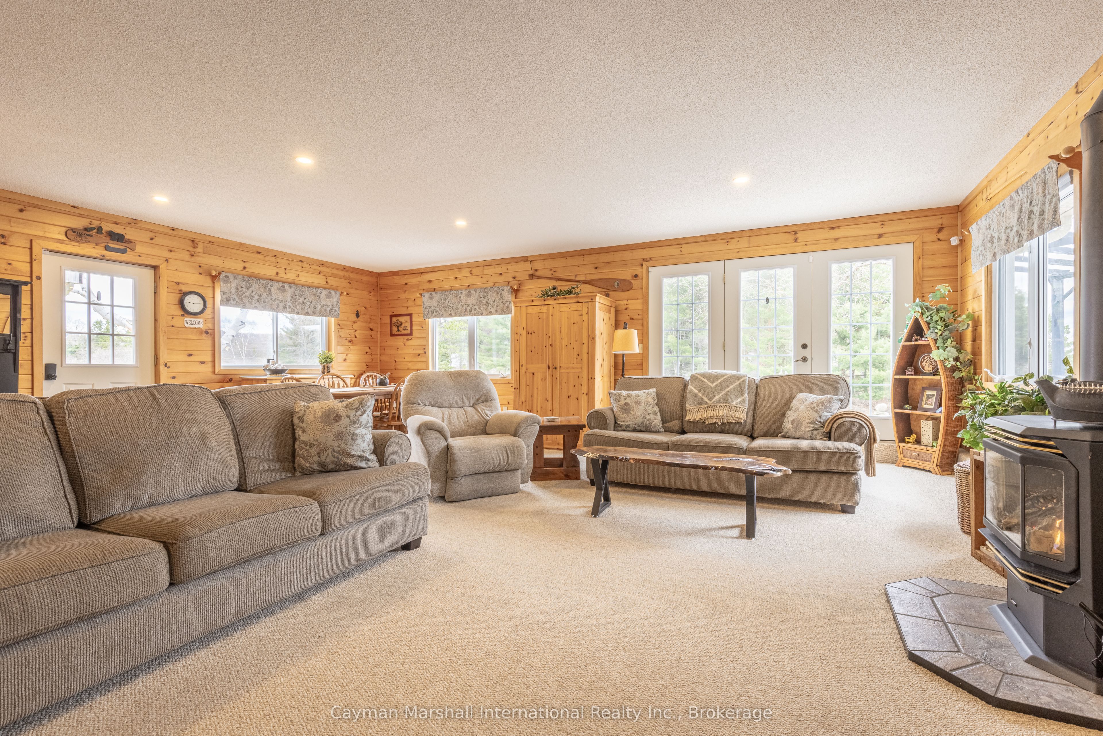 143 South Drive