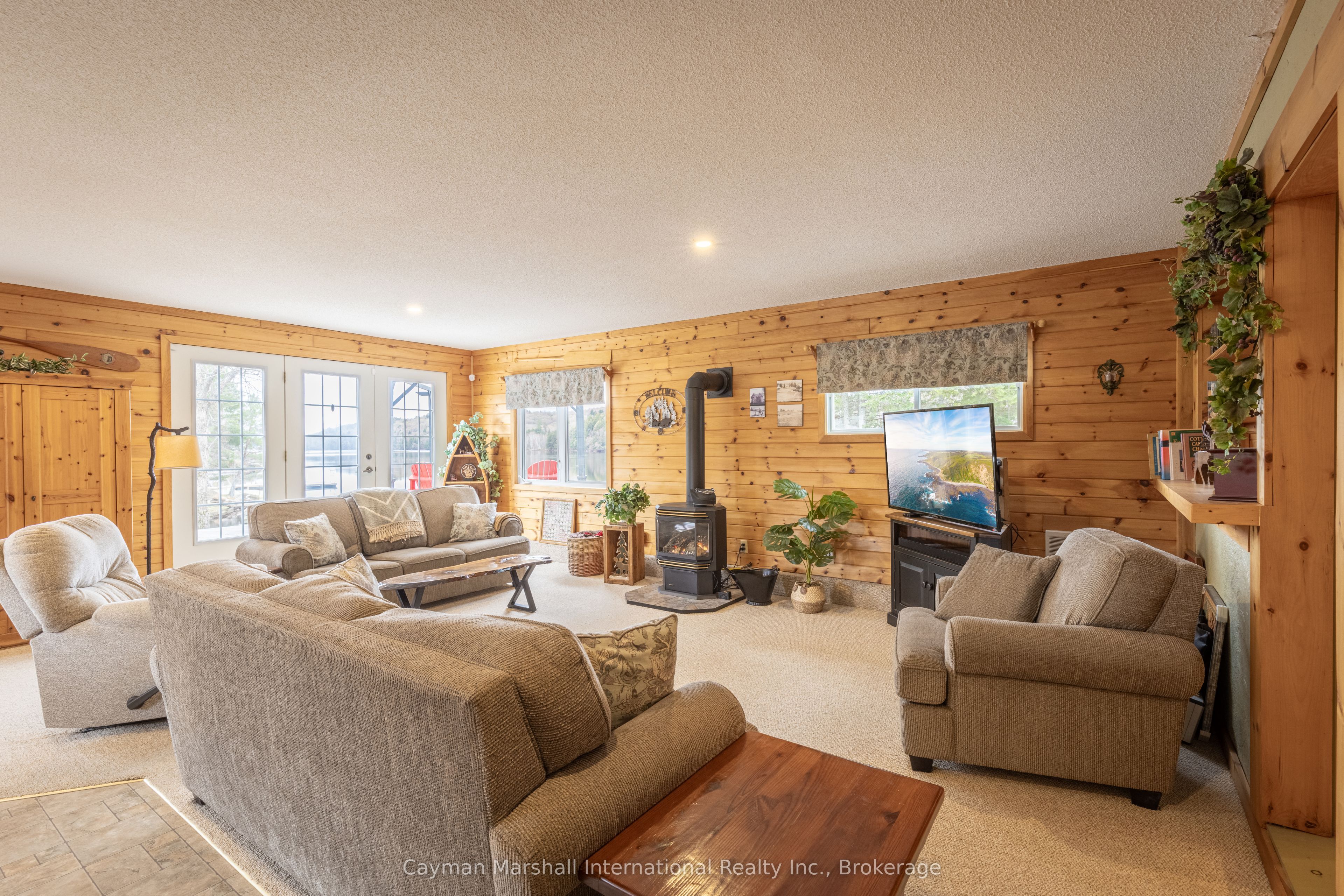 143 South Drive