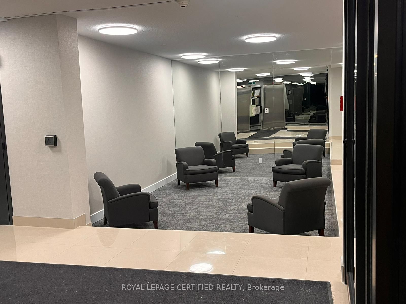 2929 Aquitaine Avenue 1209