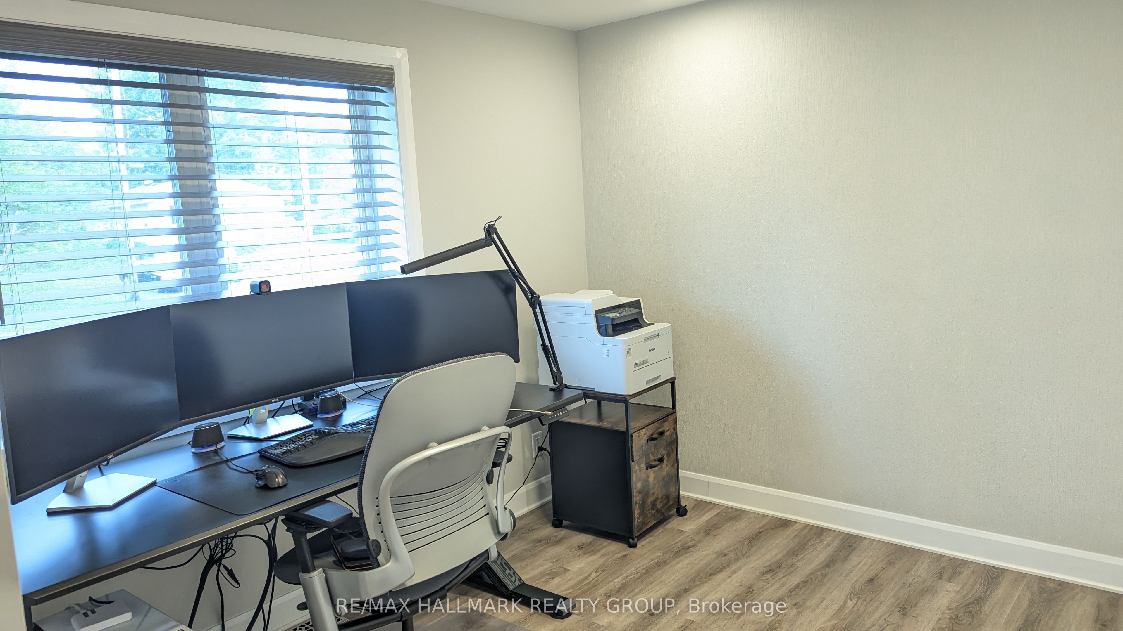 13 Bathurst Street