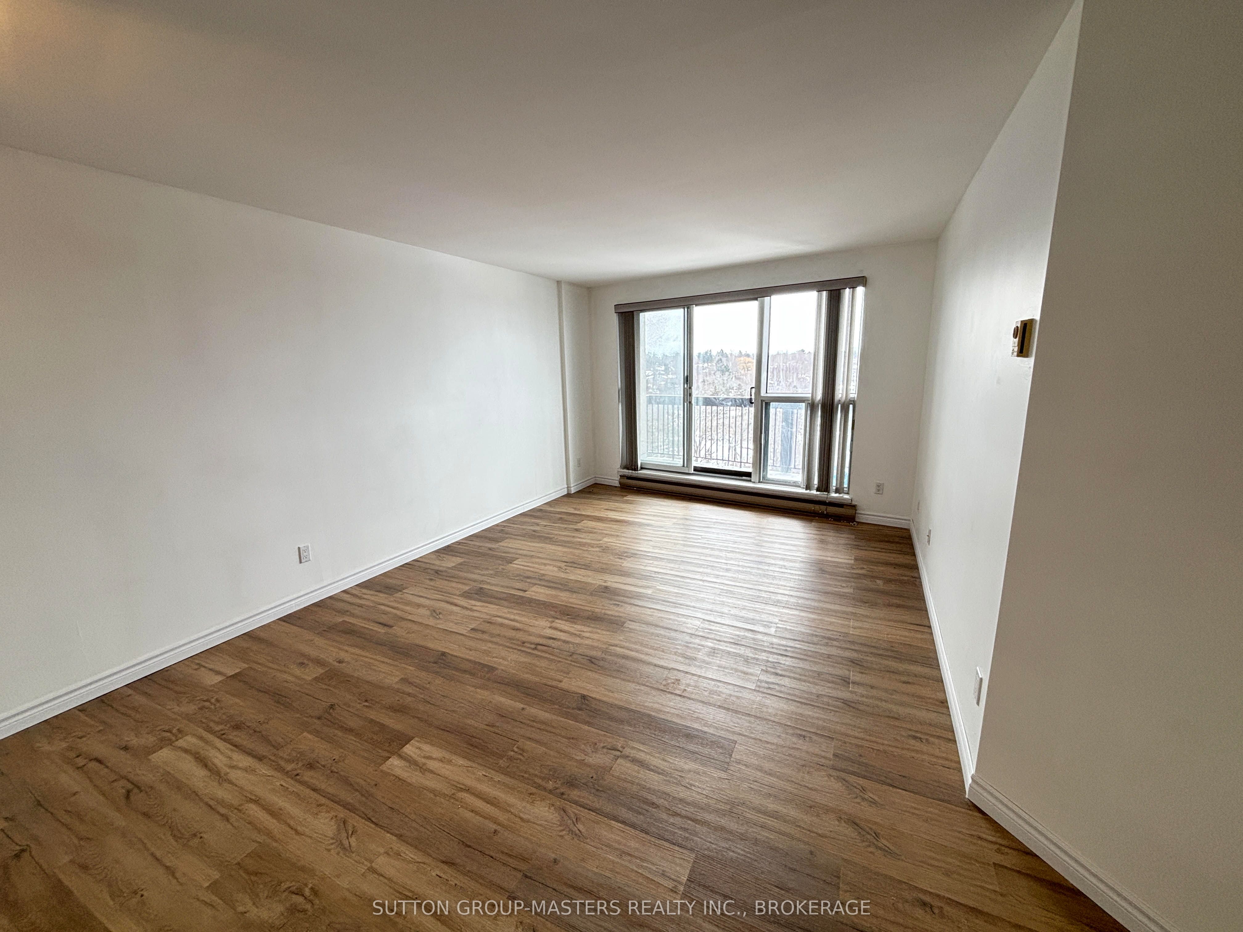 66 Greenview Drive 902