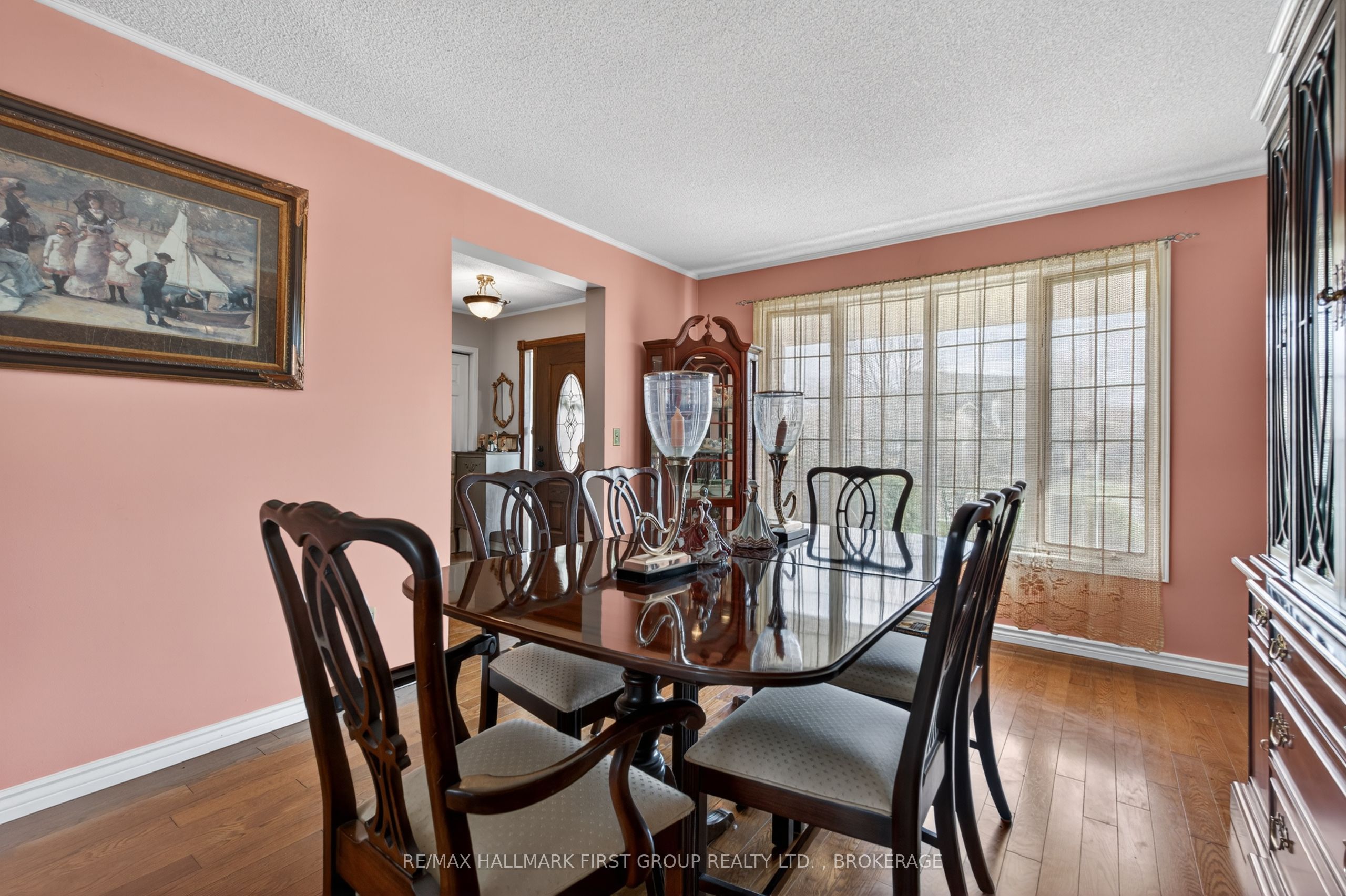 1130 Caitlin Crescent