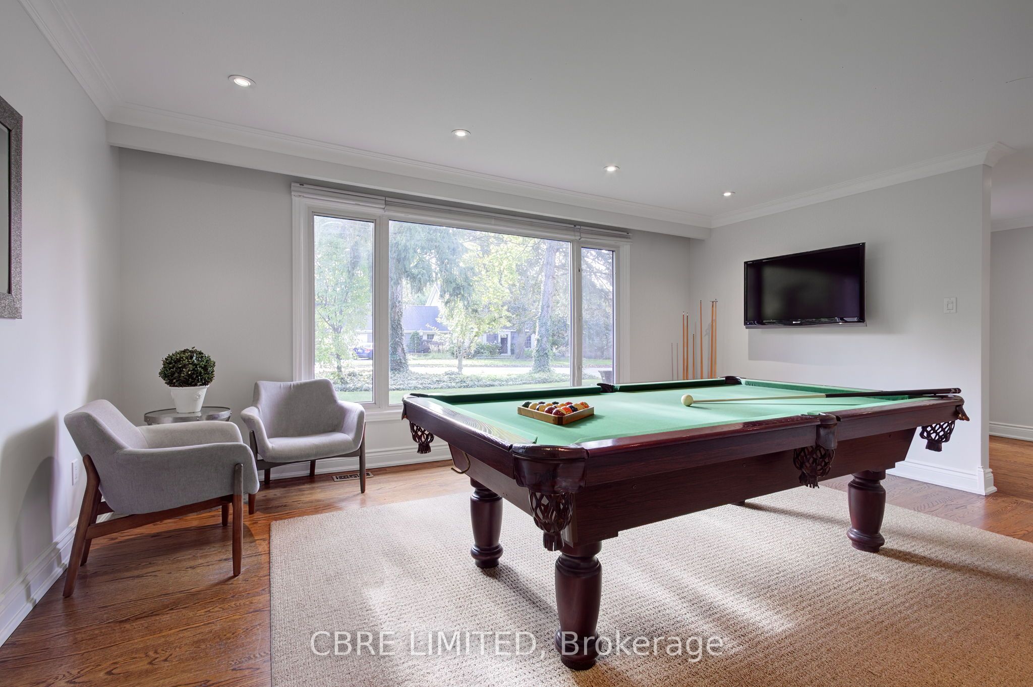 1385 Birchwood Drive