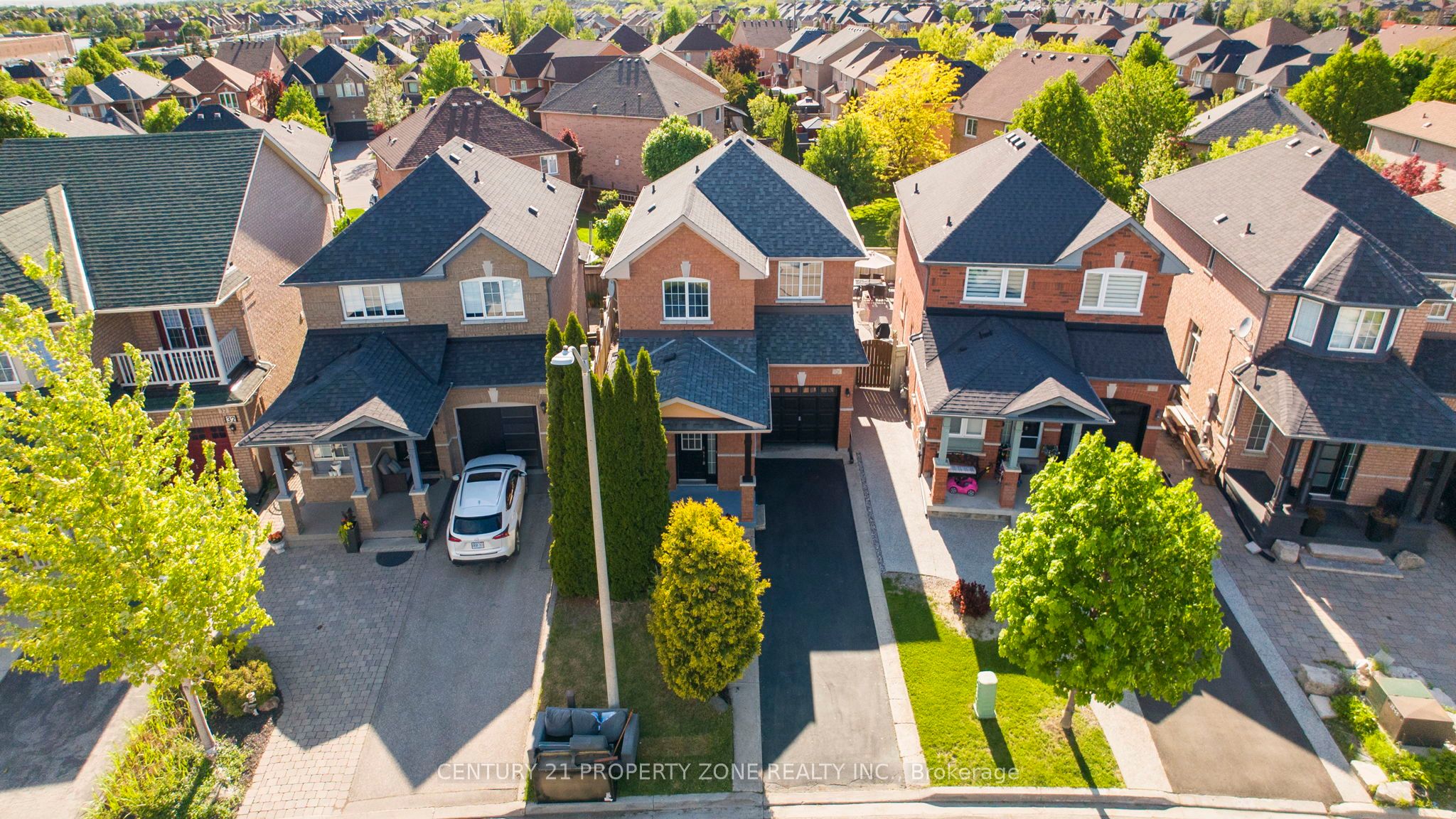 24 Signet Way