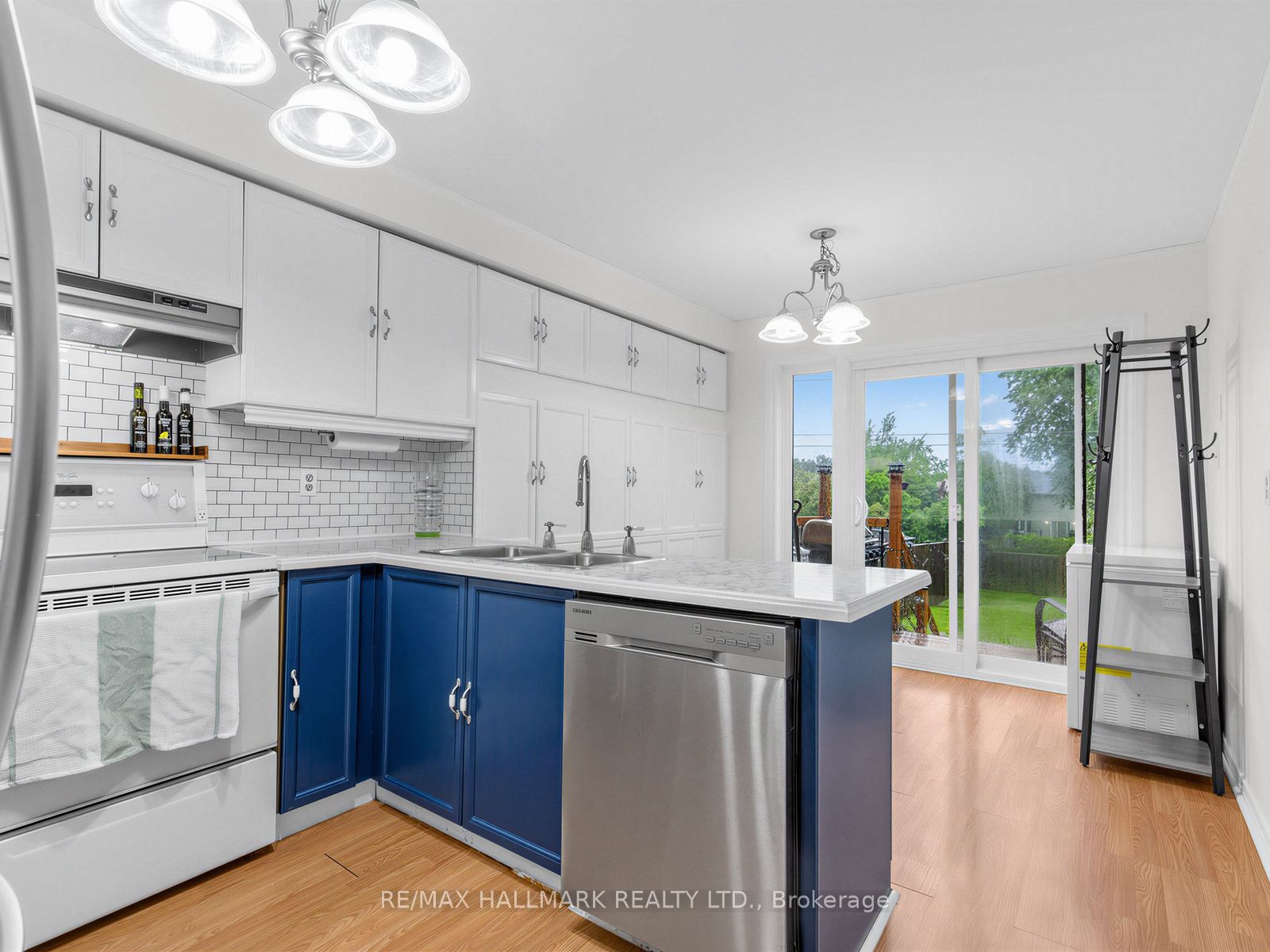 1553 Rawlings Drive