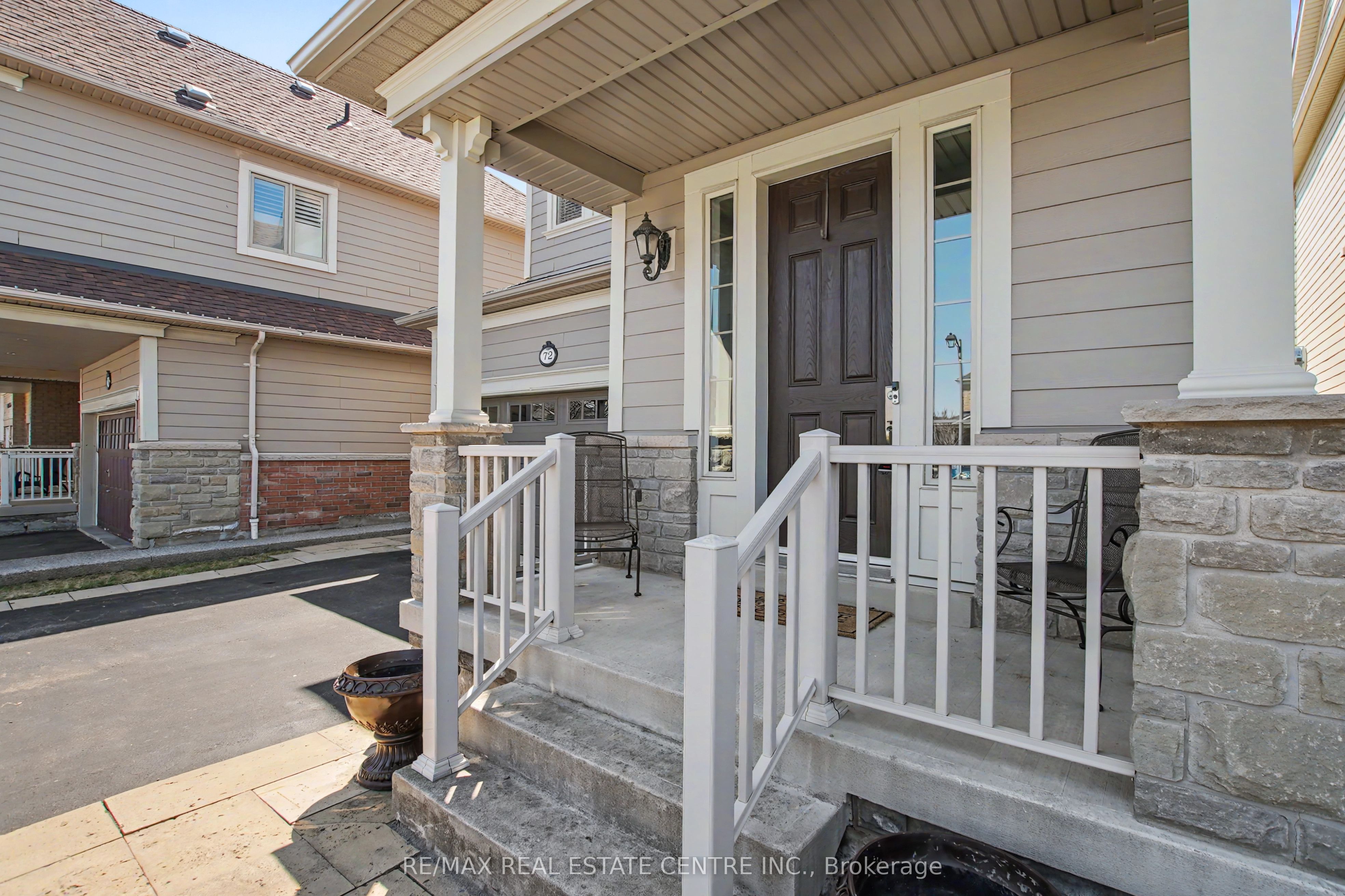 72 Scott Boulevard