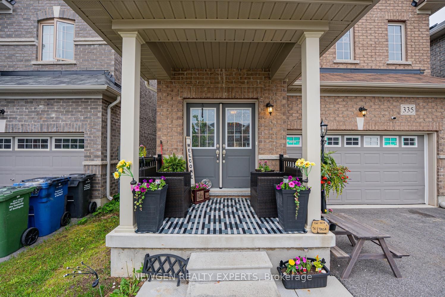 335 Ridley Crescent