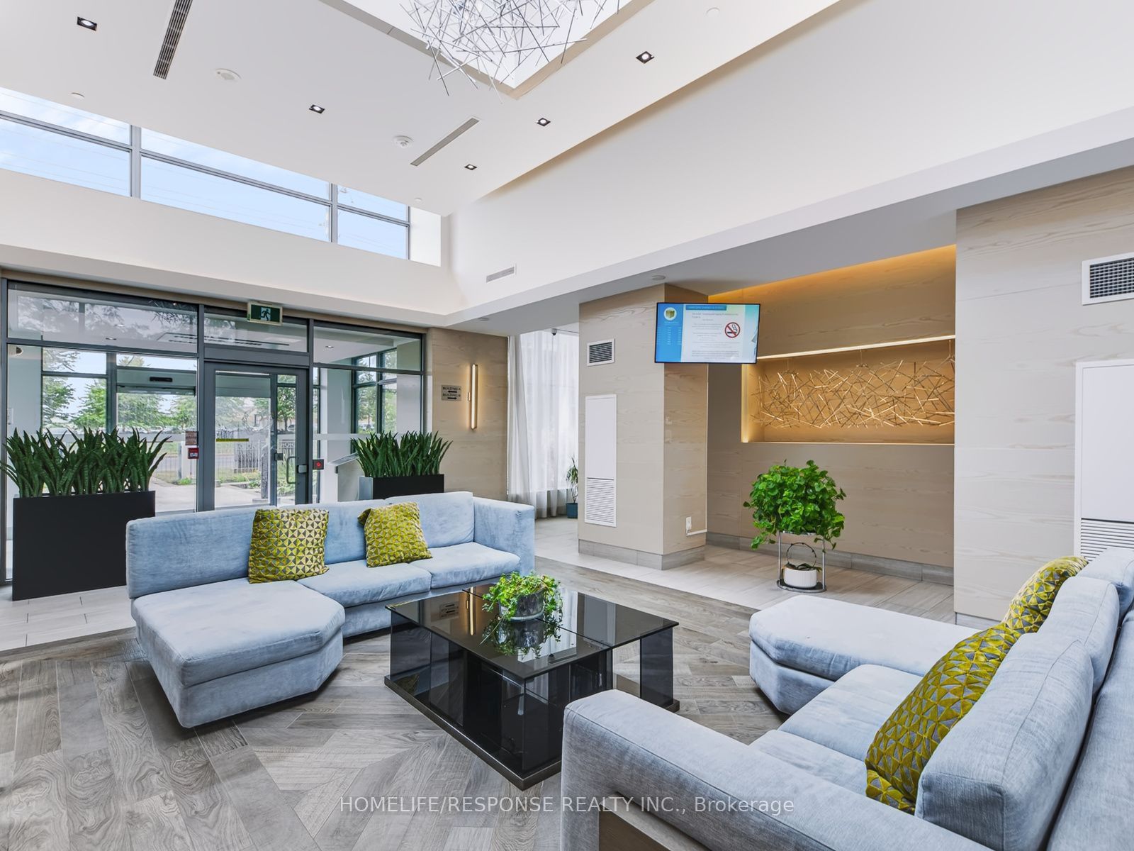 4699 Glen Erin Drive 410